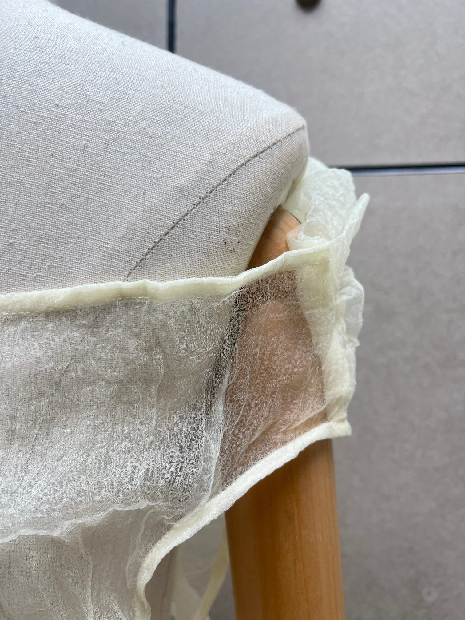 ❤️压褶不规则领上衣！SML