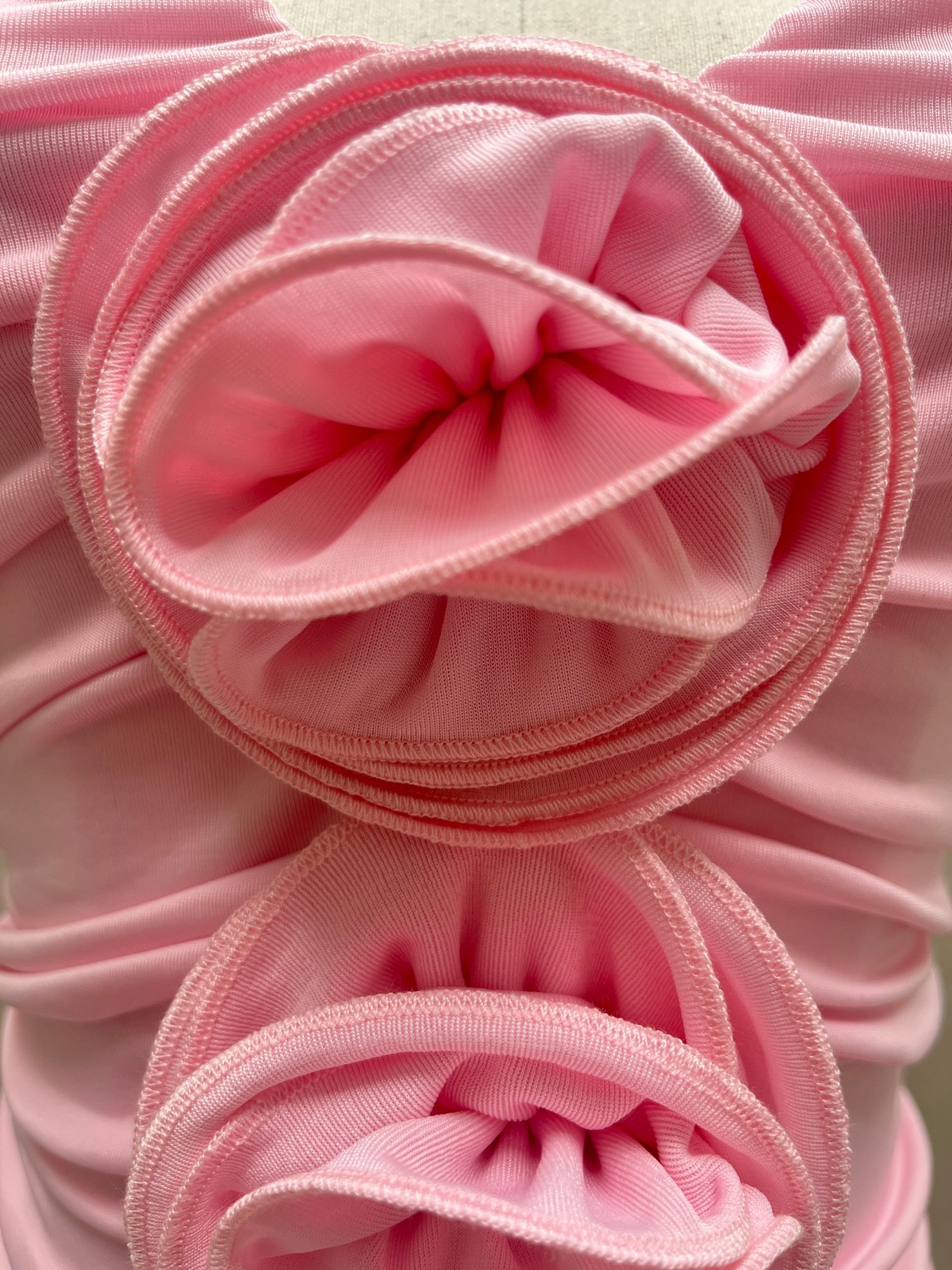 ❤️手工钉花收褶挂脖上衣！SML