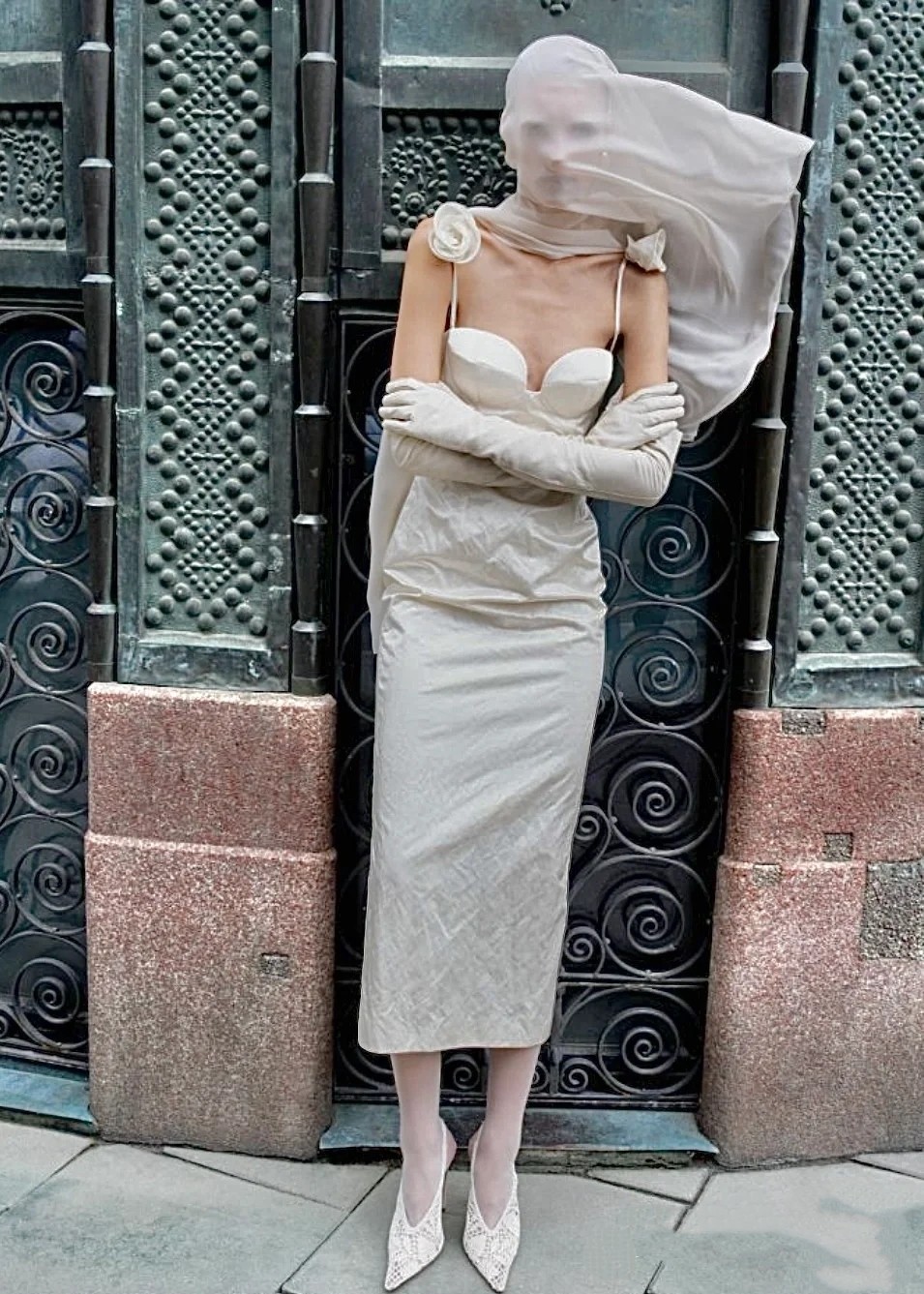 ❤️magda 花朵吊带连衣裙！100％醋酸 两色 SML