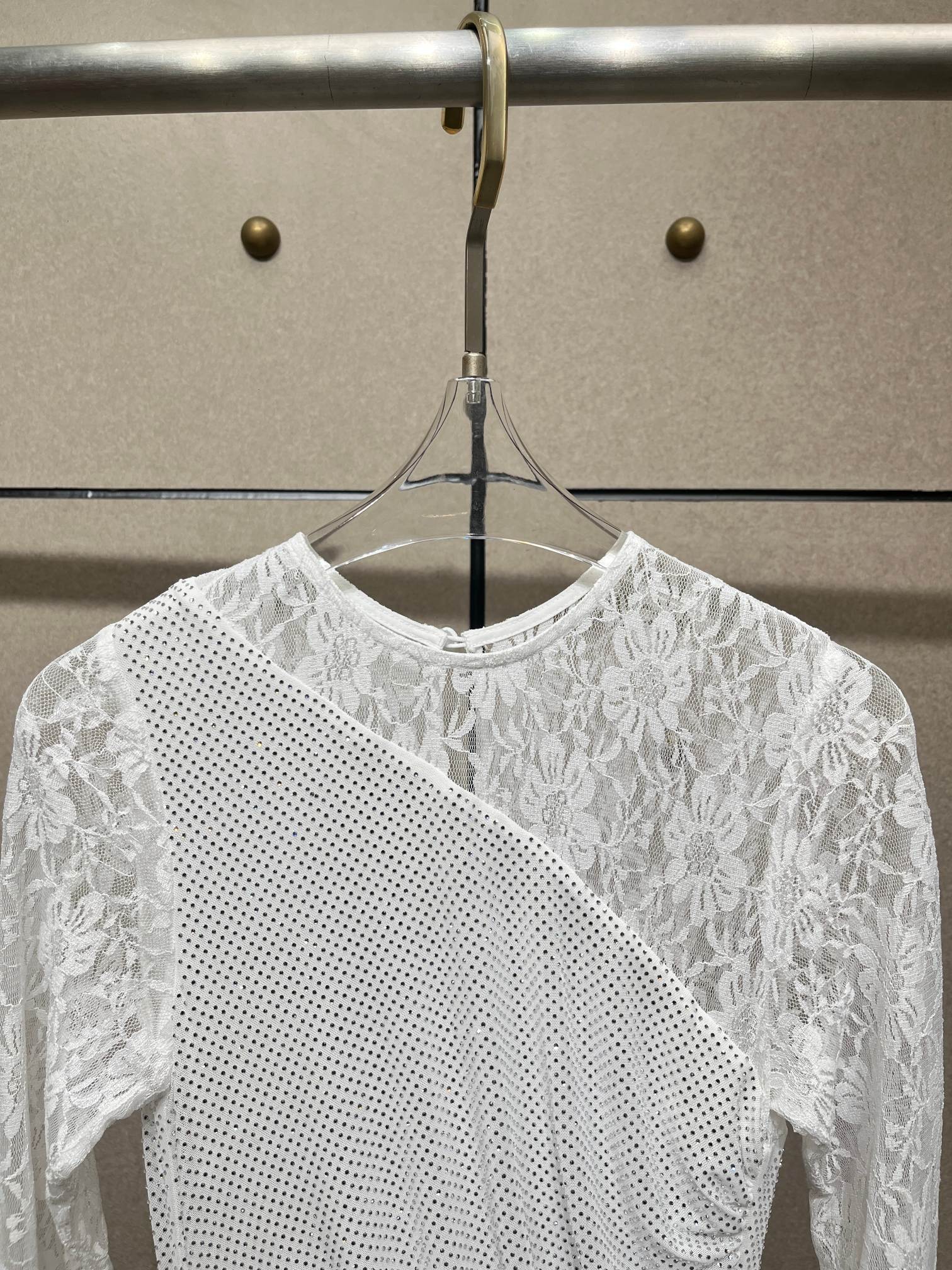 ❤️蕾丝拼接烫钻礼服裙！两色 SML