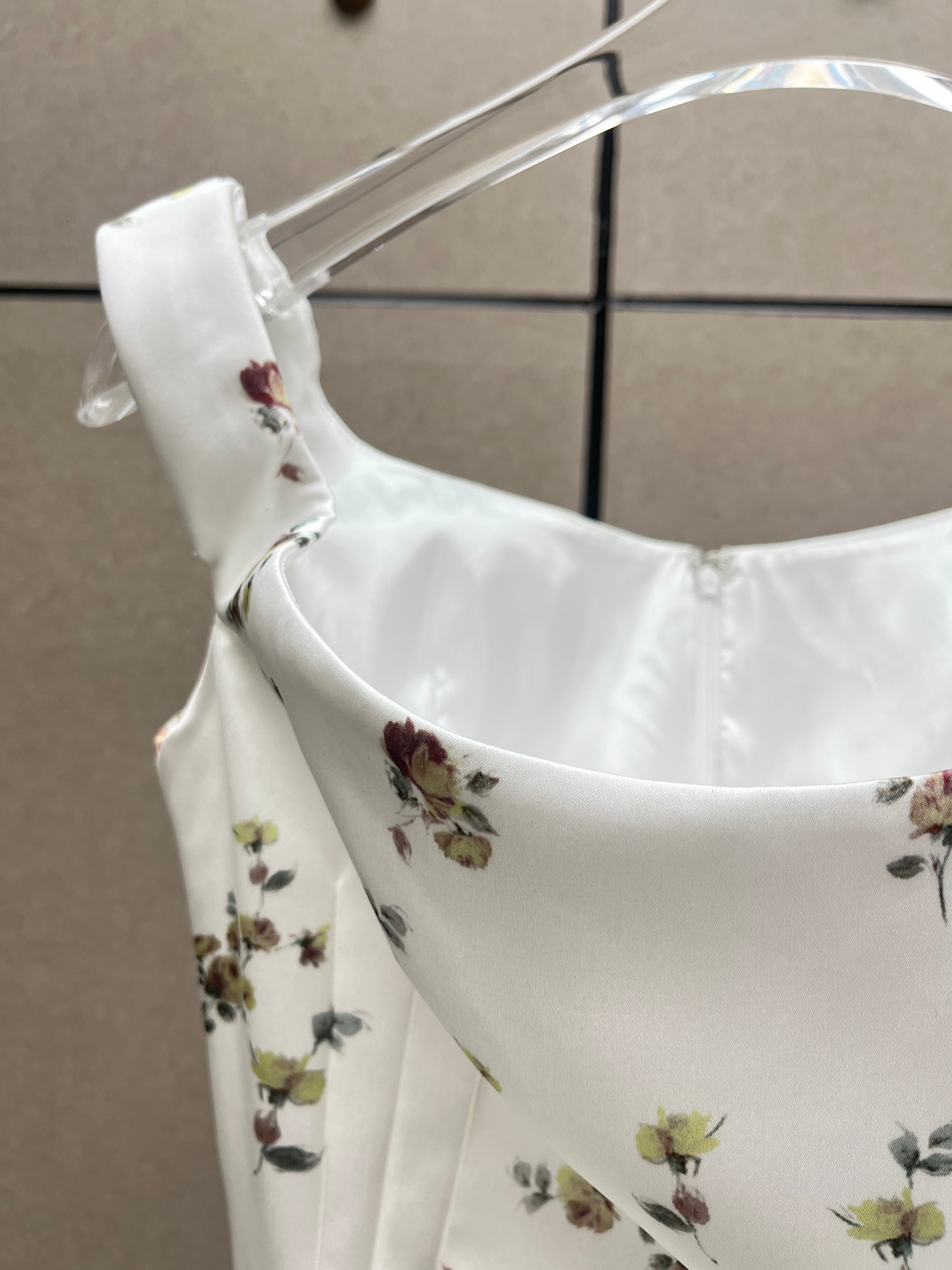 ❤️magda 缎面印花露肩小礼服连衣裙！SML