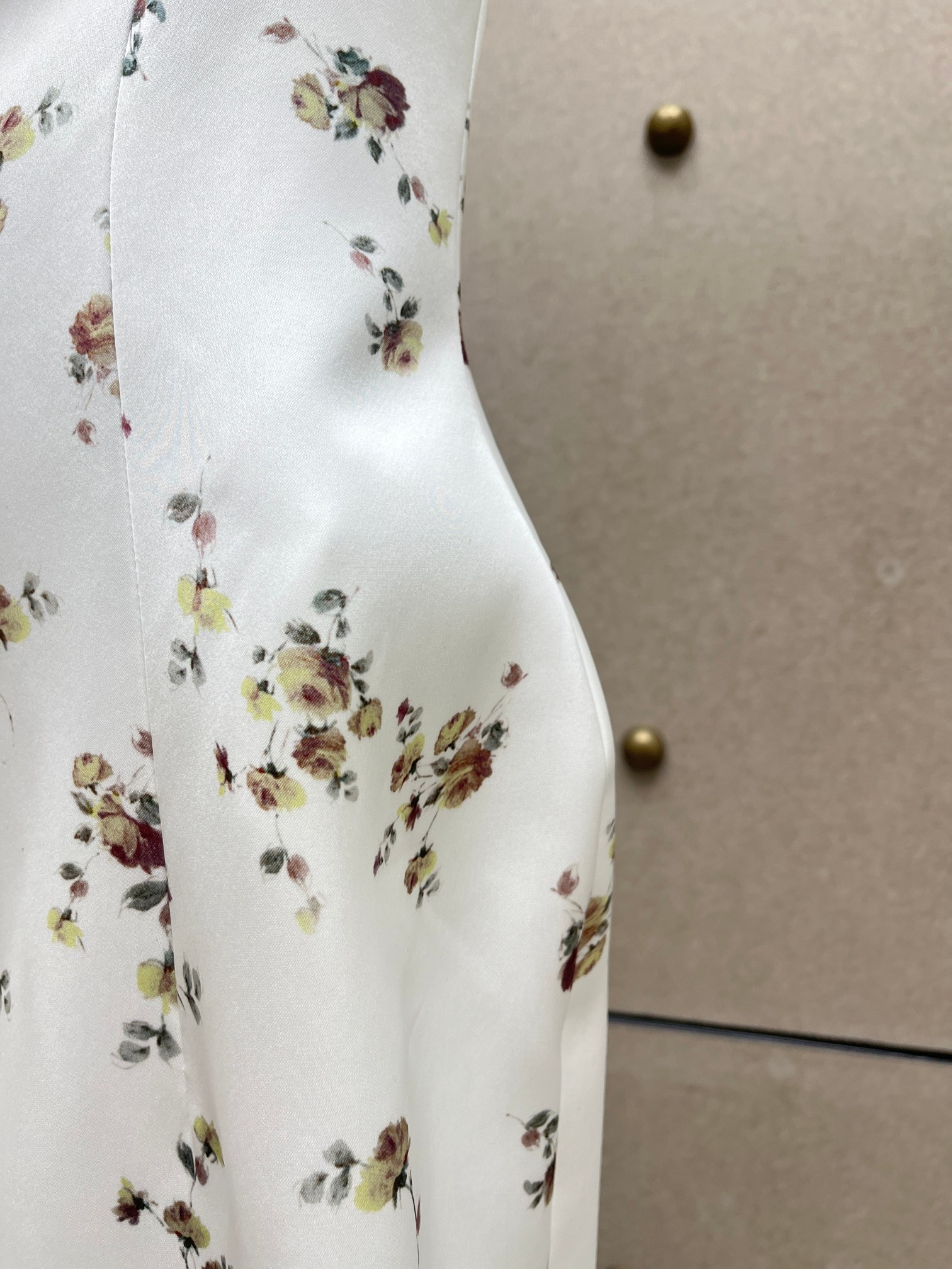 ❤️magda 缎面印花露肩小礼服连衣裙！SML