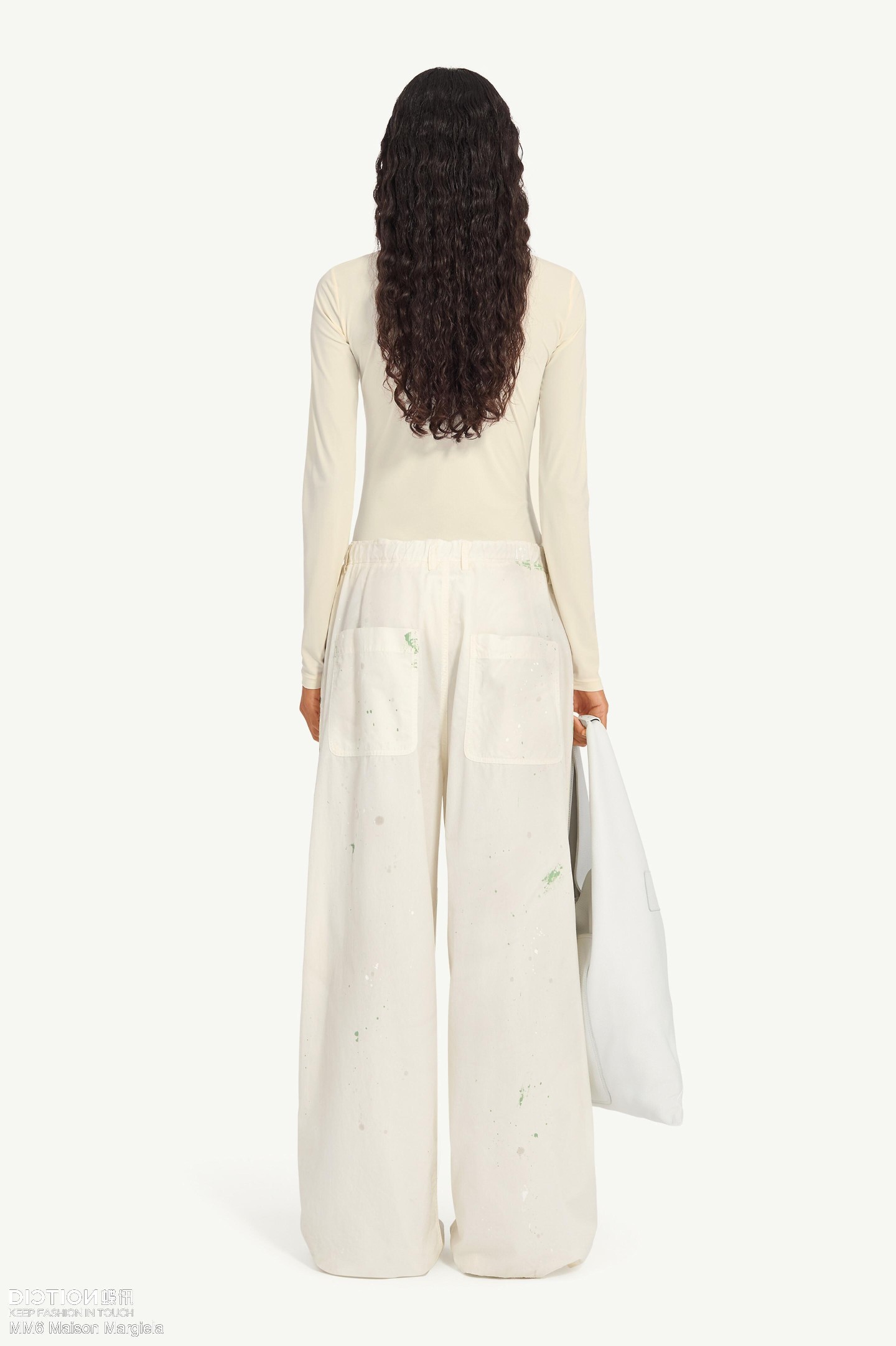 ❤️数字印花连体衣！浅肤色、黑色 SML 