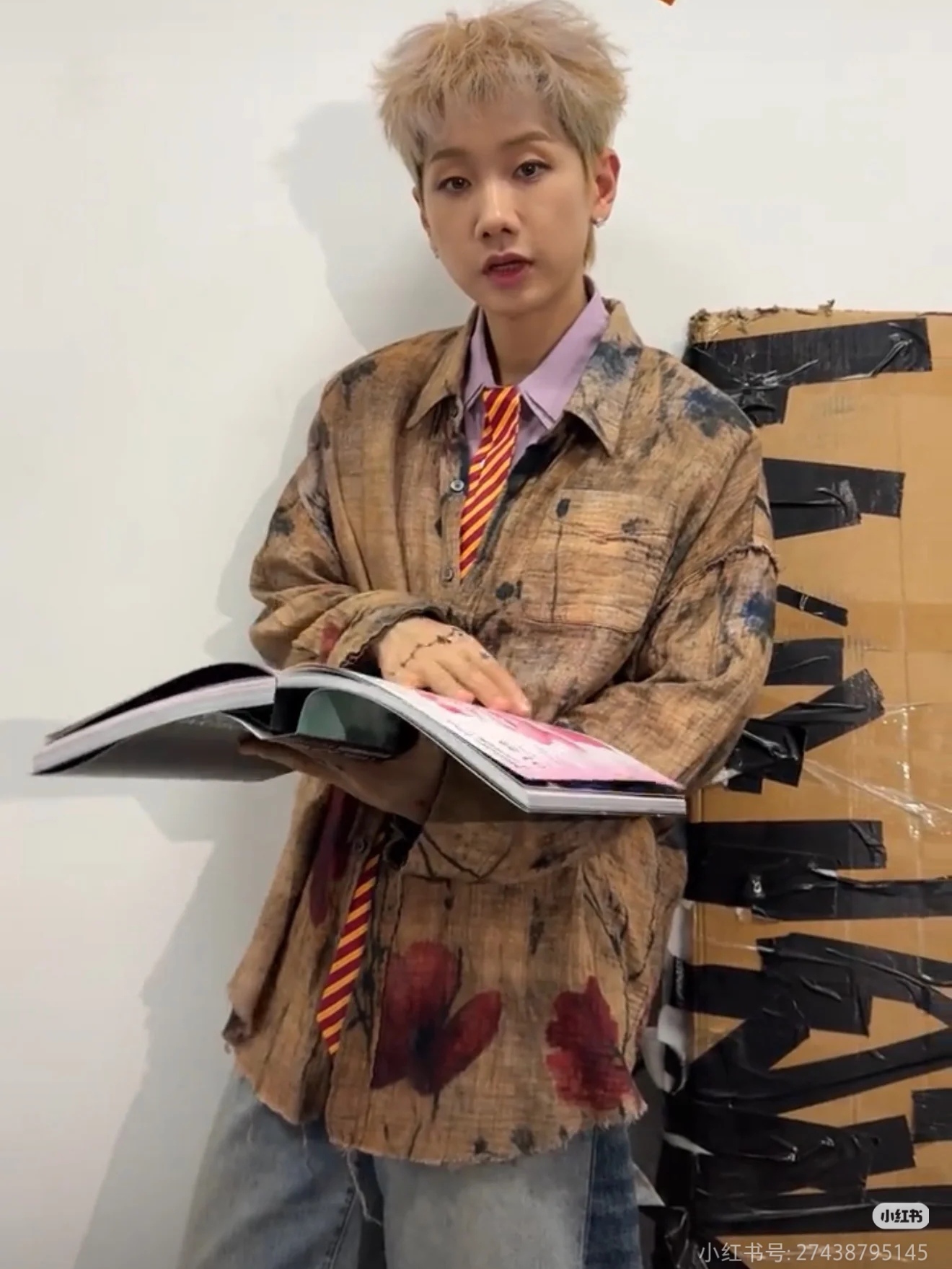 NO:533783,Wear printed whisker soft top on both sides!  Cotton, soft gauze, double-sided printing, breasted washing effect, suitable for both movement and stillness. SML, alexander wang19860909双面穿印花毛须柔软上衣！棉,柔软纱布,双面印花,毛边洗水效果,动静皆宜.SML,,alexander wang,Women's clothing