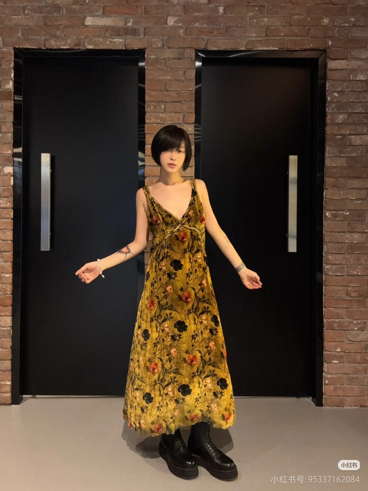 NO:545410,Gold velvet printed dress!  Viscose fiber SML, skirts, alexander wang19860909金丝绒印花连衣裙！粘胶纤维 SML,,skirts,alexander wang,Women's clothing