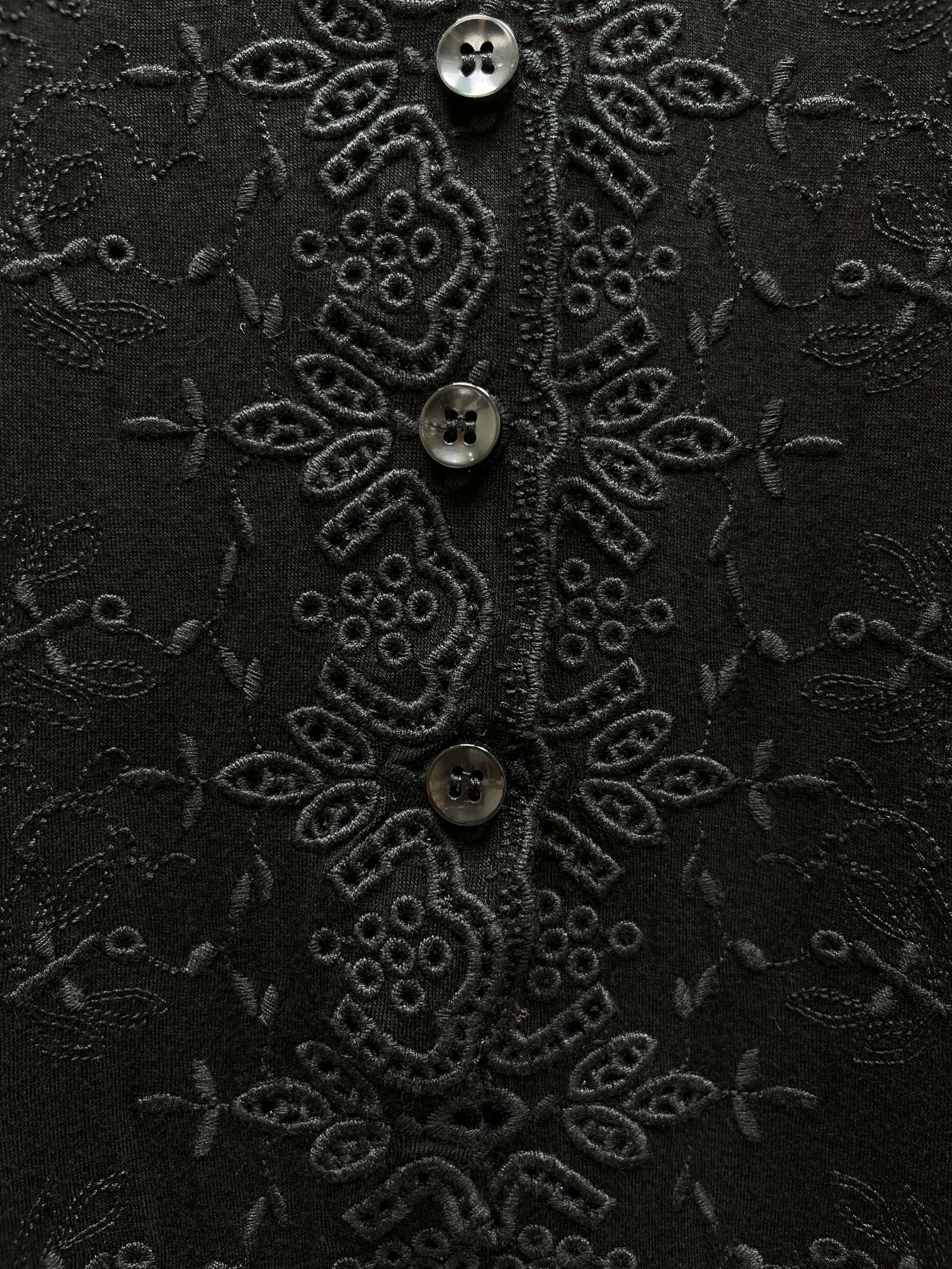 ❤️magda 翻领刺绣连体衣！三色 SML