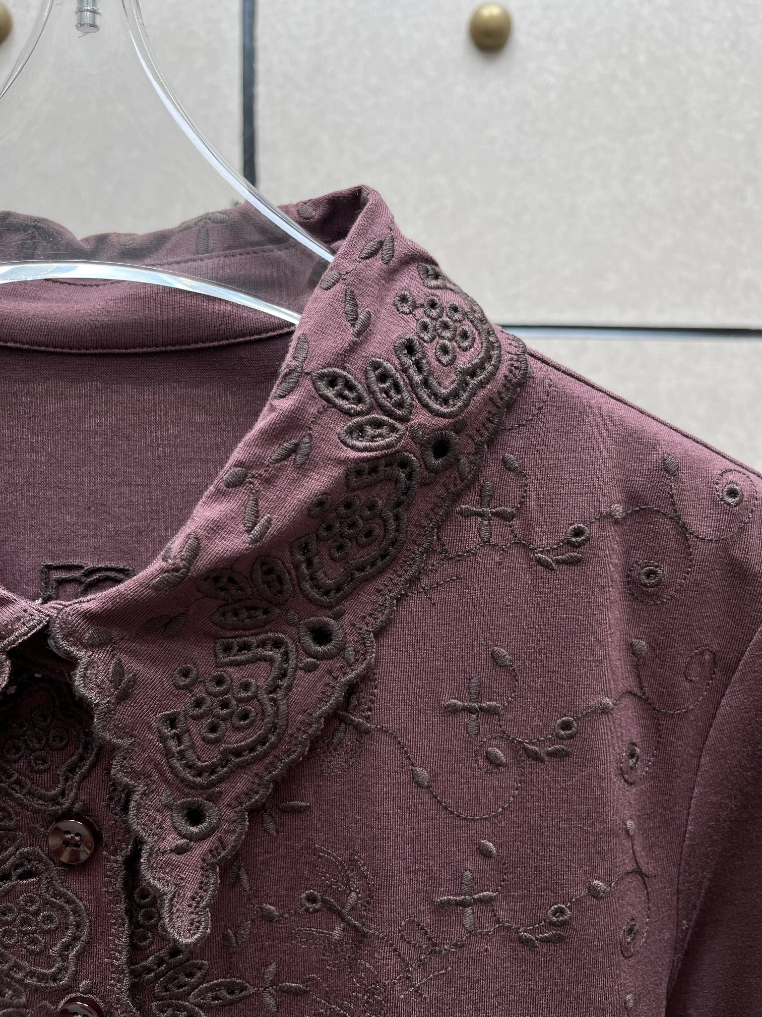 ❤️magda 翻领刺绣连体衣！三色 SML