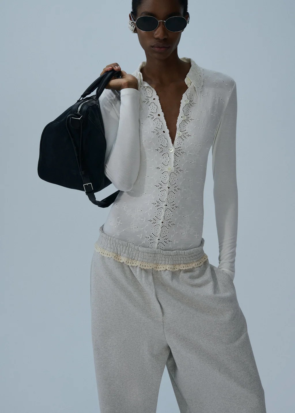 ❤️magda 翻领刺绣连体衣！三色 SML