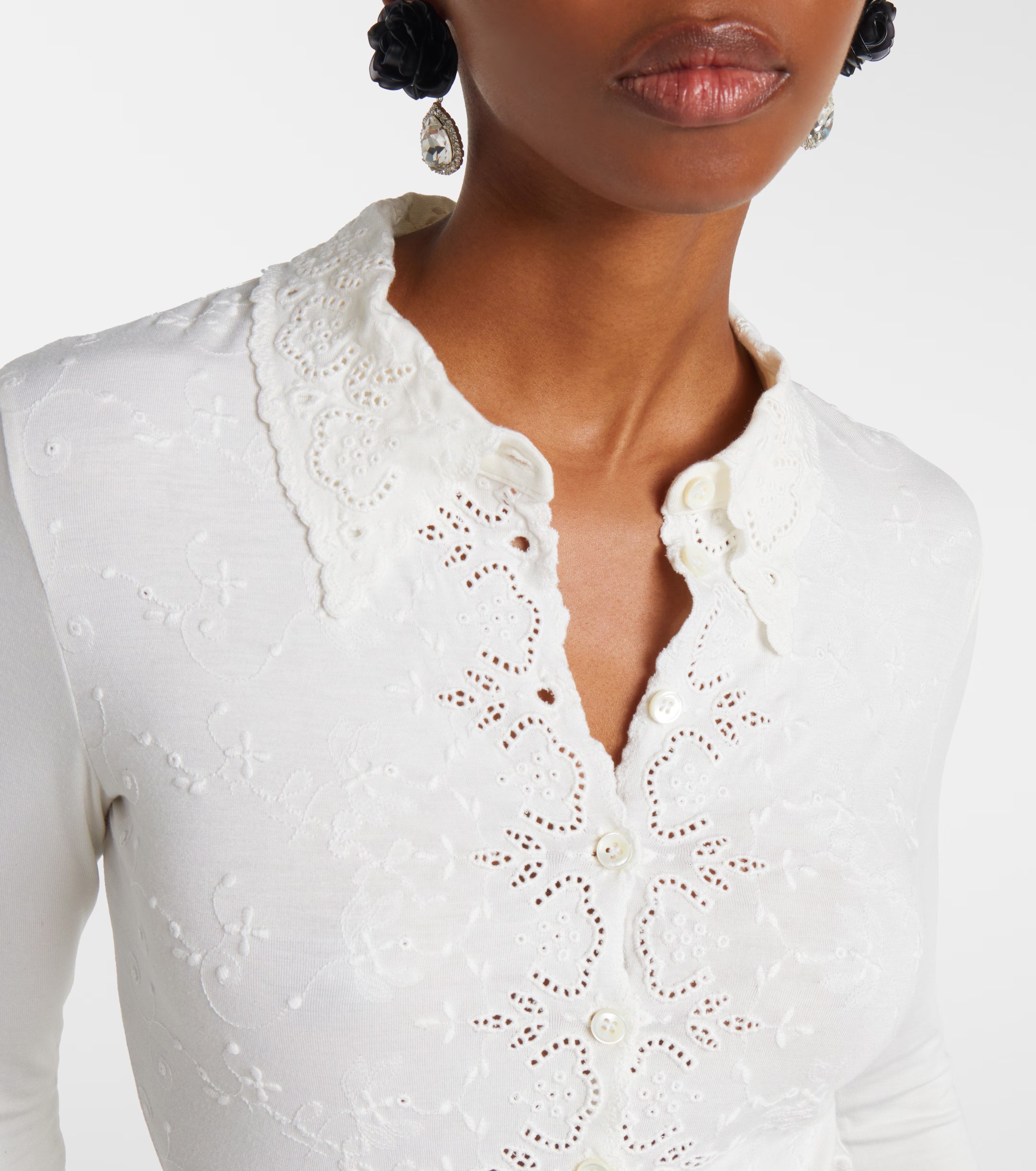 ❤️magda 翻领刺绣连体衣！三色 SML