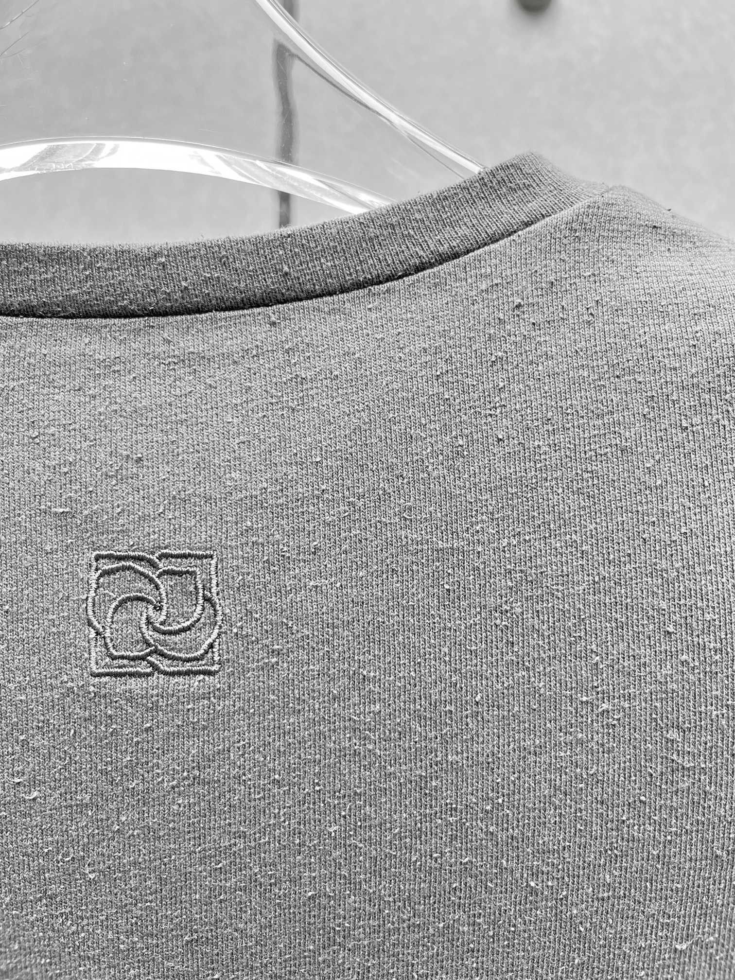 ♥️打结纽花垫肩T恤！蚕丝亚麻混纺，染色洗水做旧效果 SML