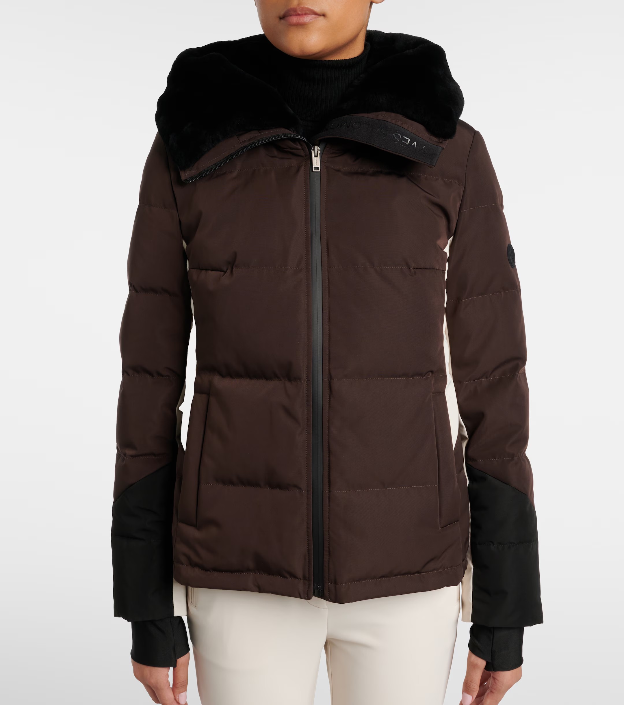 ❤️毛领拼色防风羽绒滑雪服！90国家标准白鸭绒填充，可拆卸双层帽子，多功能多细节。SML