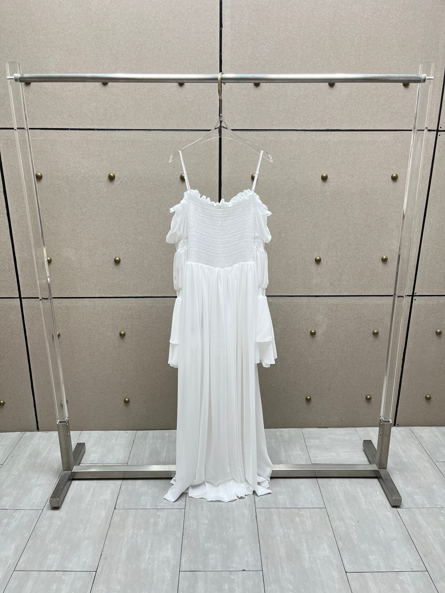 ❤️blum 荷叶打缆飘逸连衣裙！红白两色 SML