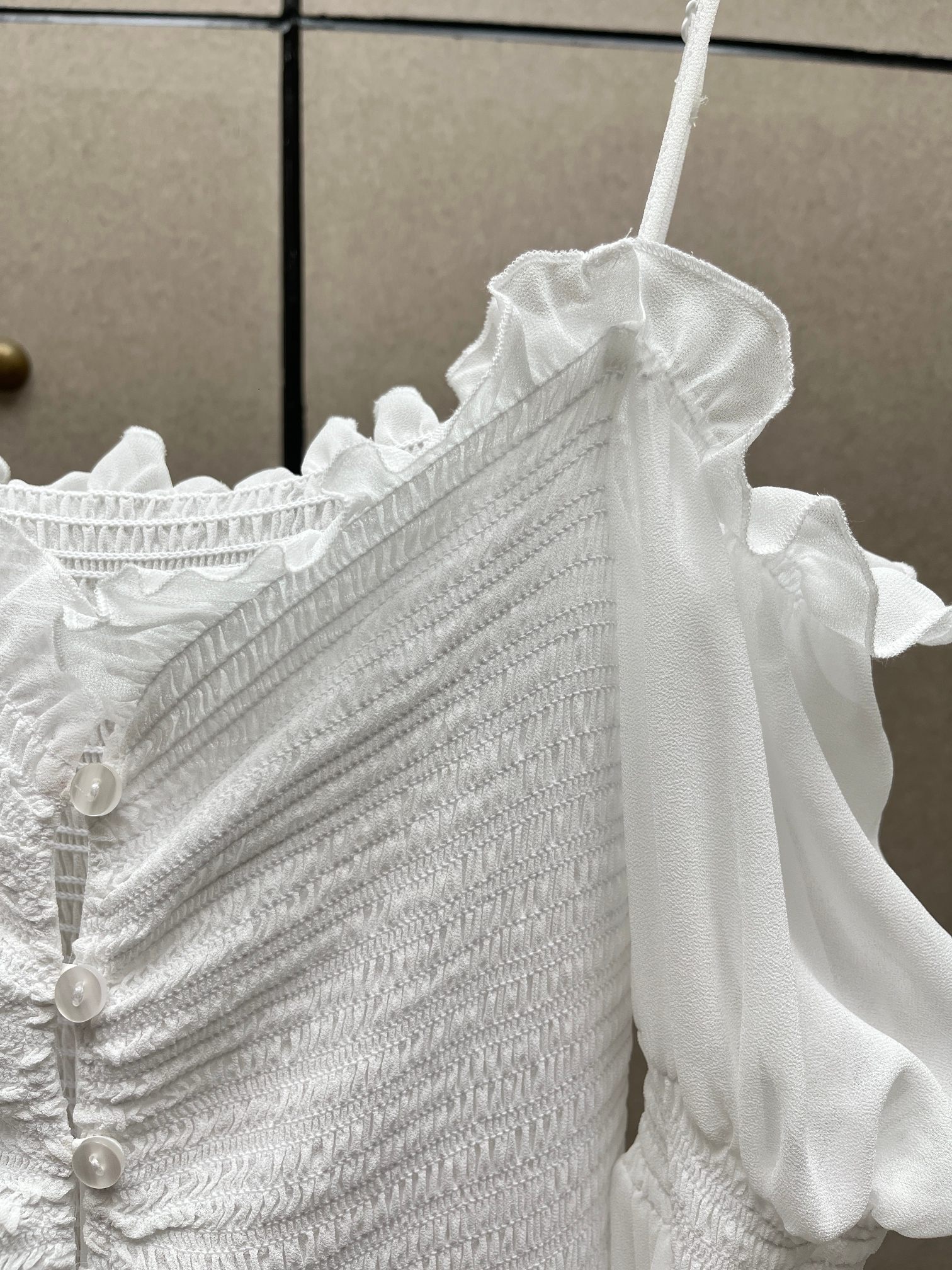 ❤️blum 荷叶打缆飘逸连衣裙！红白两色 SML