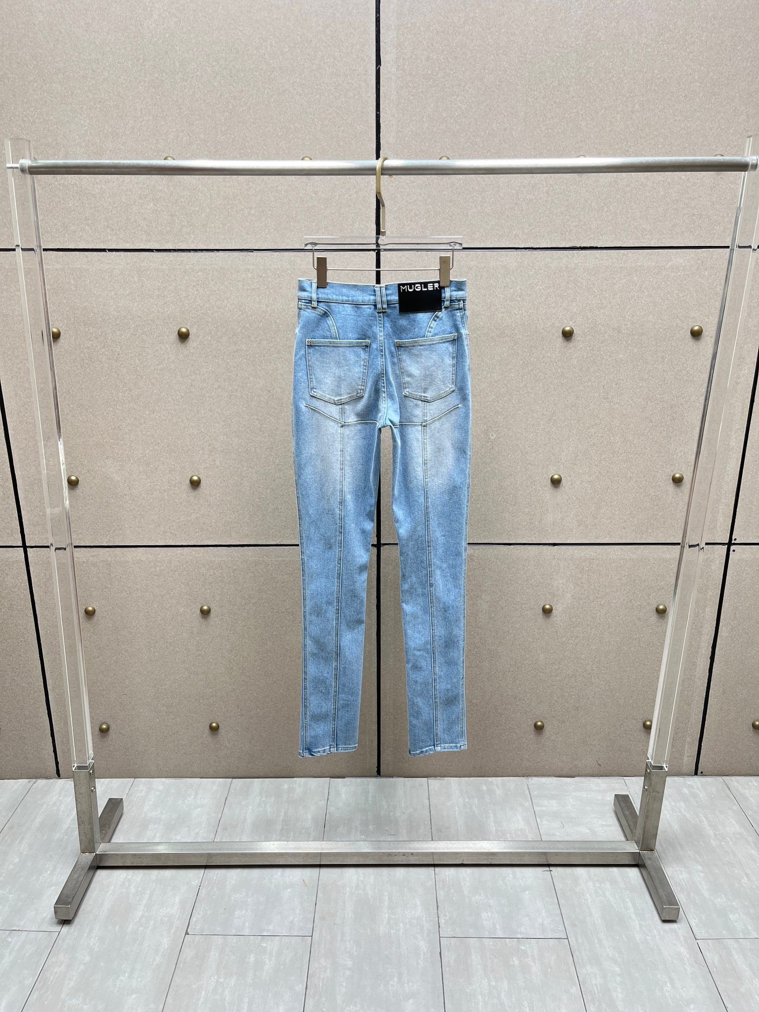 ❤️mugl 扣环装饰牛仔裤！棉 SML