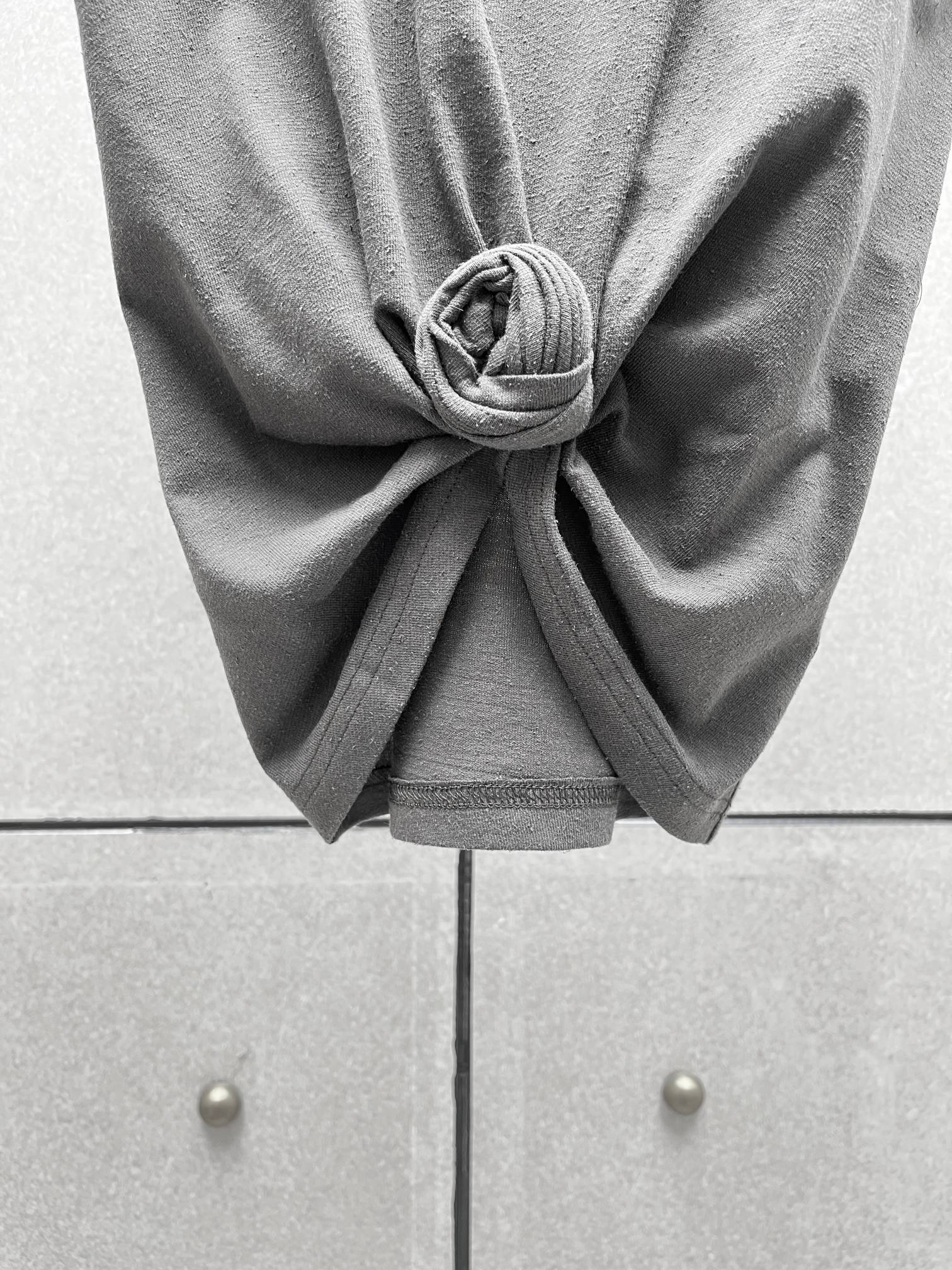 ♥️打结纽花背心！蚕丝亚麻混纺，染色洗水做旧效果 SML