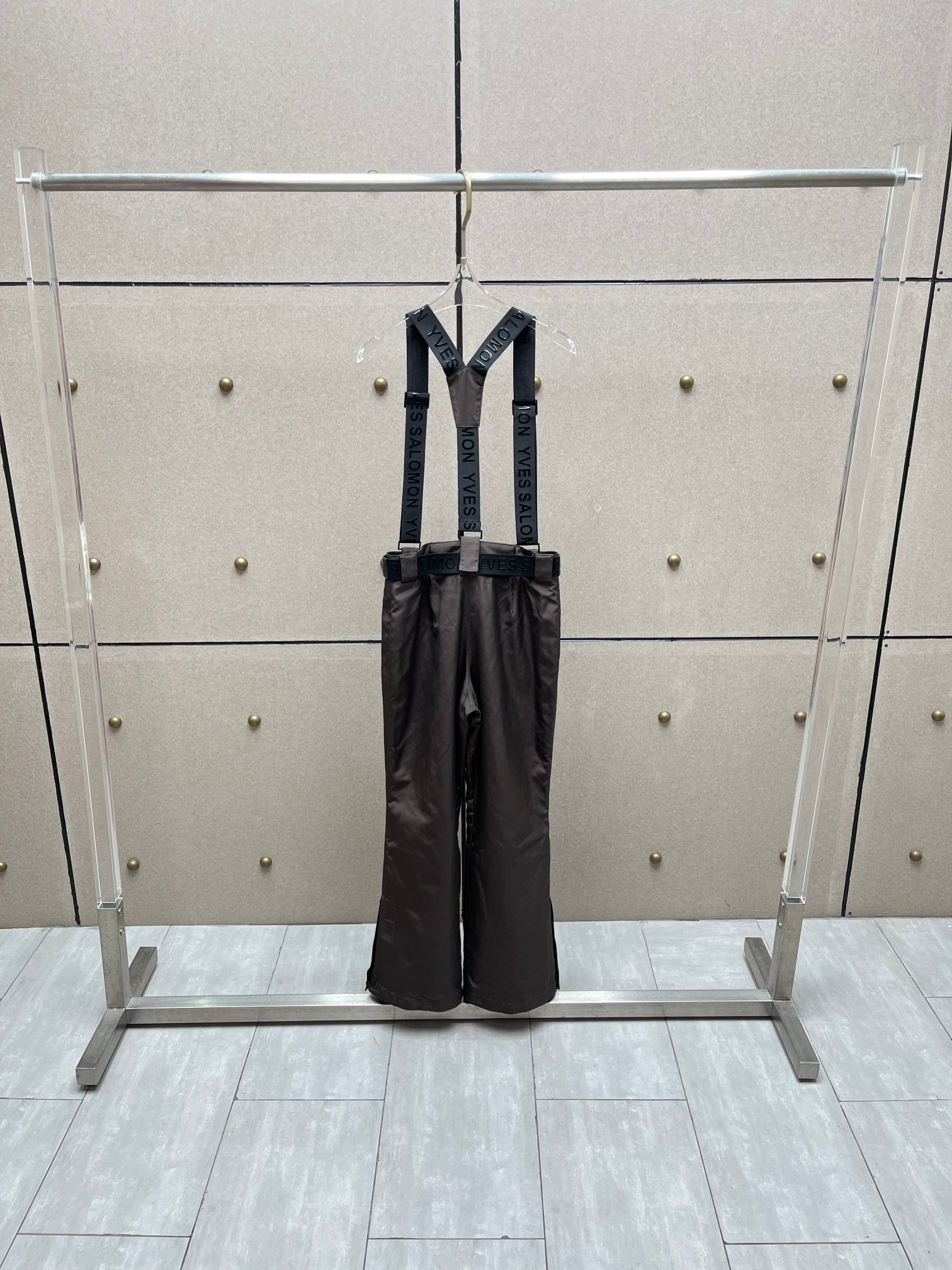 ❤️双层保暖背带裤！可拆卸可调节背带，外层防风雪，内层加绒保暖层，多功能多细节。SML