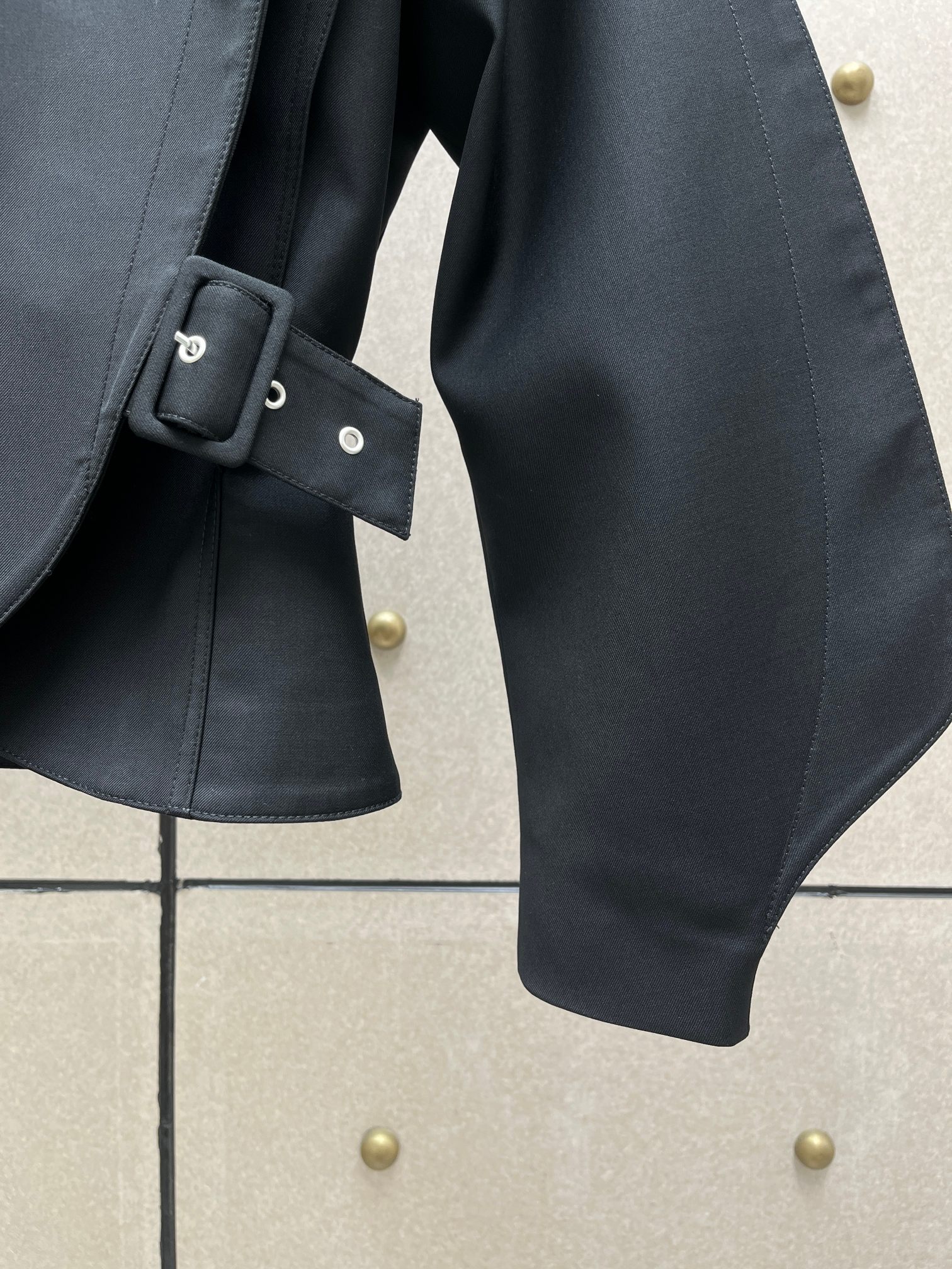 ❤️mugl 酷型夹克外套 ！骇客帝国风 两色 SML