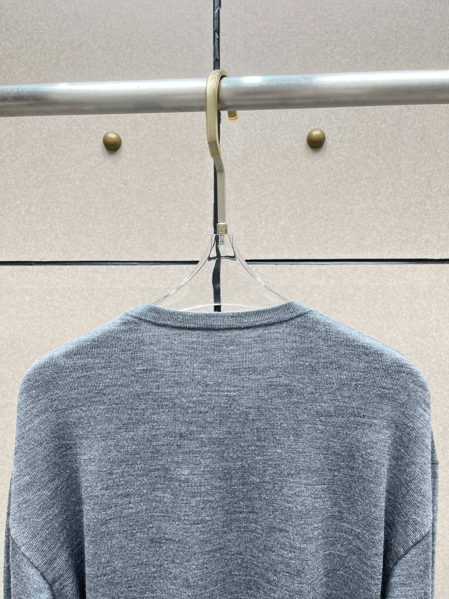 ♥️magda 打结纽花羊毛针织上衣！100％羊毛 两色 SML