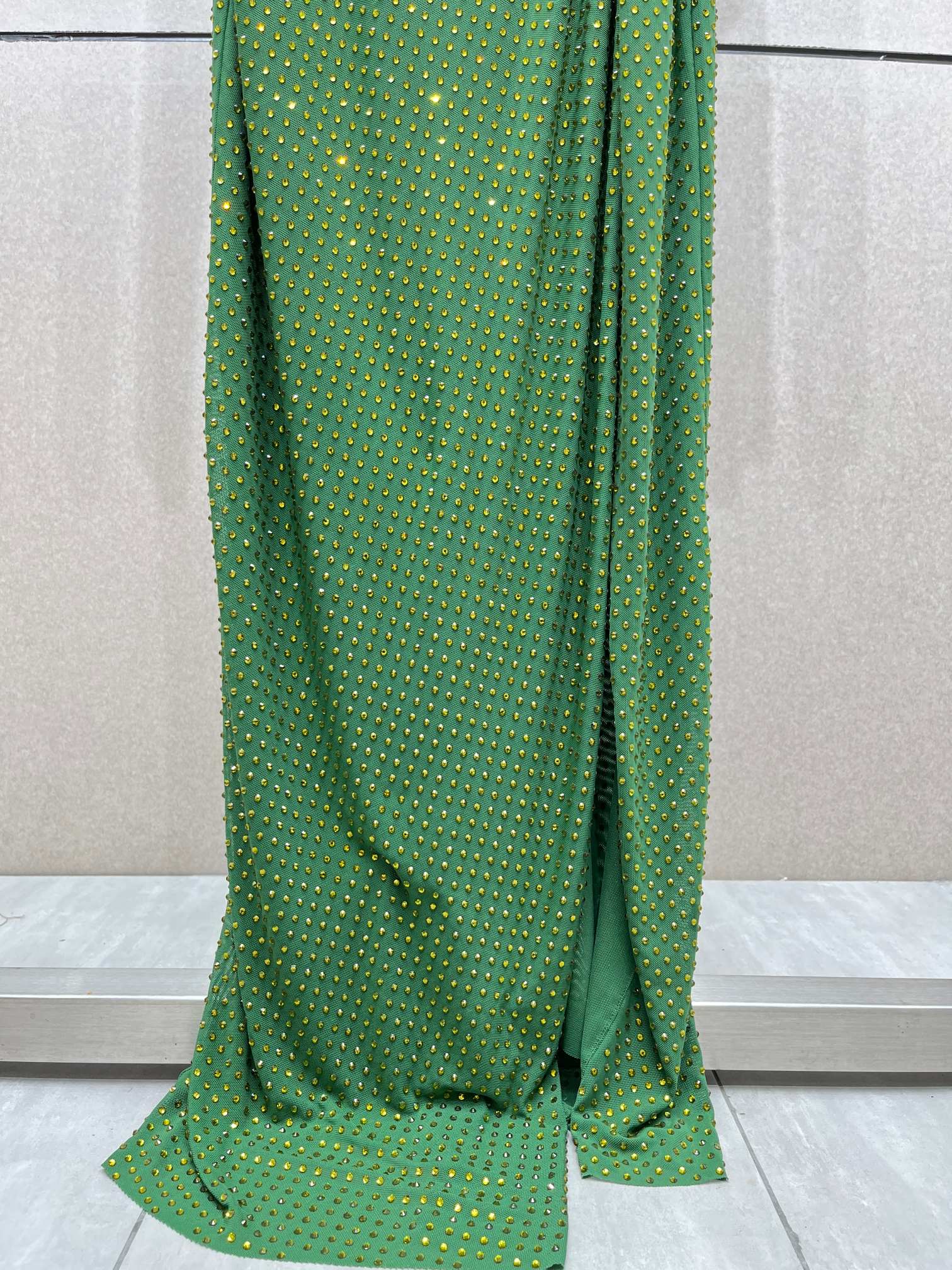 ❤️修身露腰烫钻连衣裙！两色 SML