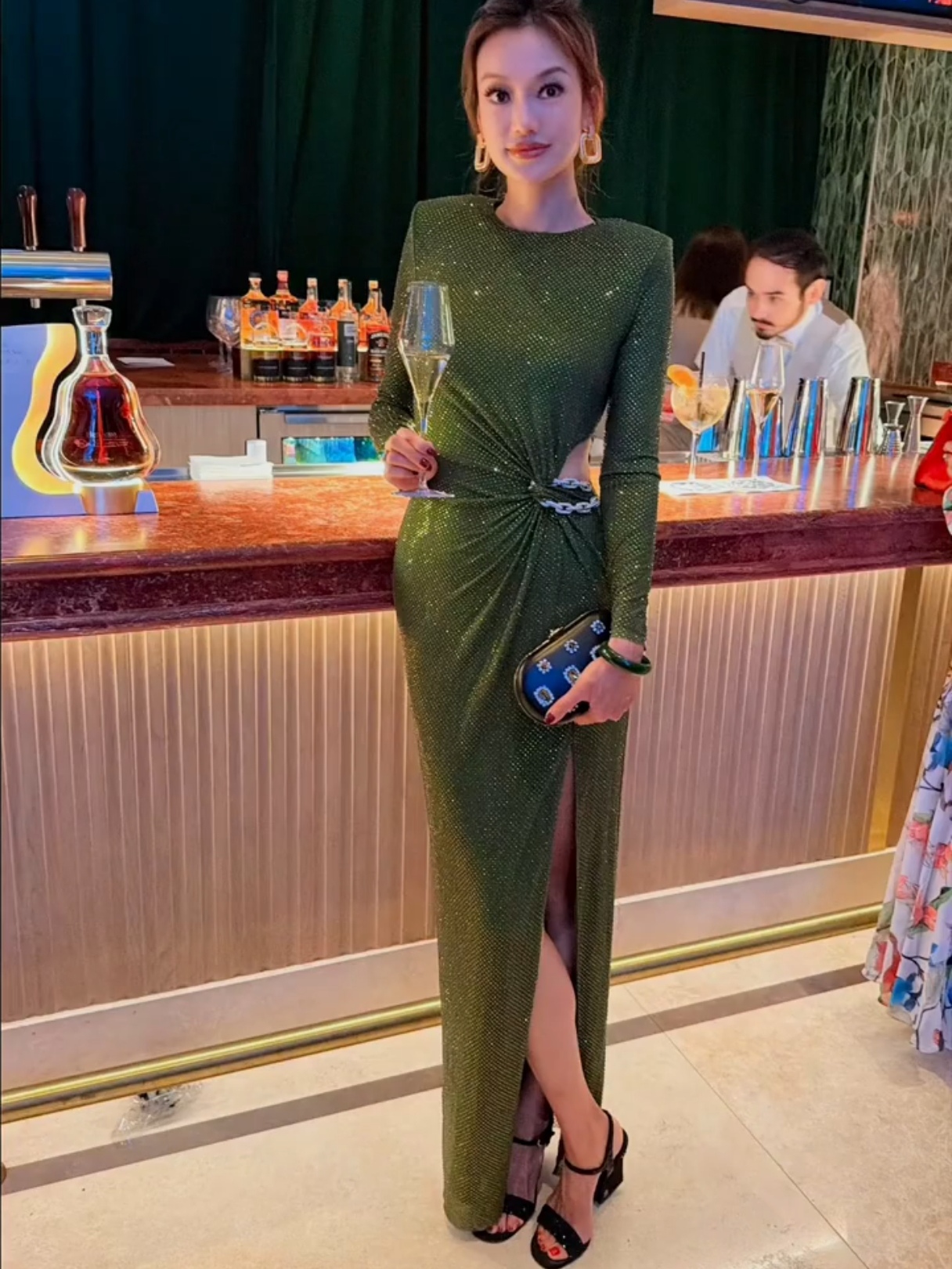 ❤️修身露腰烫钻连衣裙！两色 SML