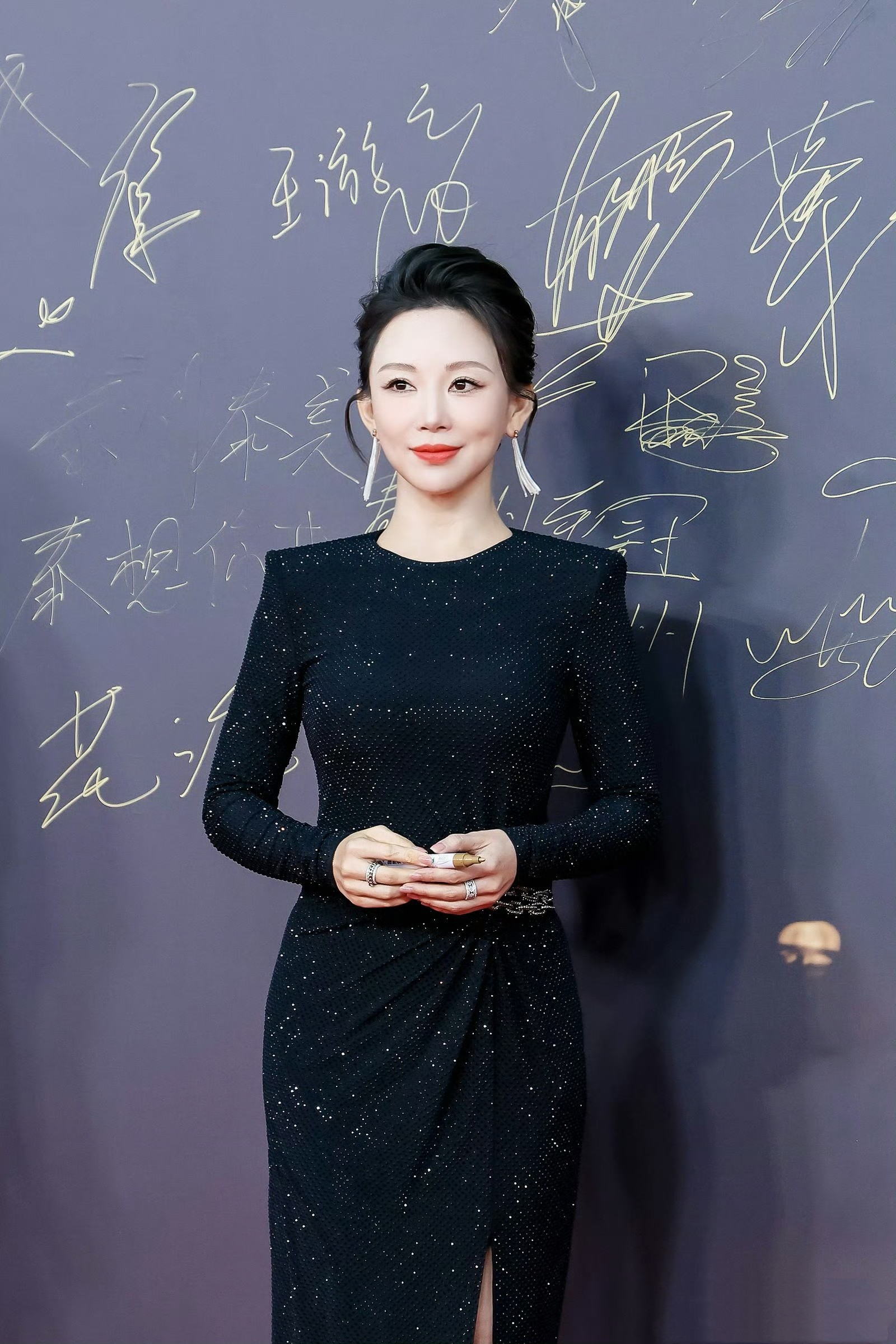 ❤️修身露腰烫钻连衣裙！两色 SML