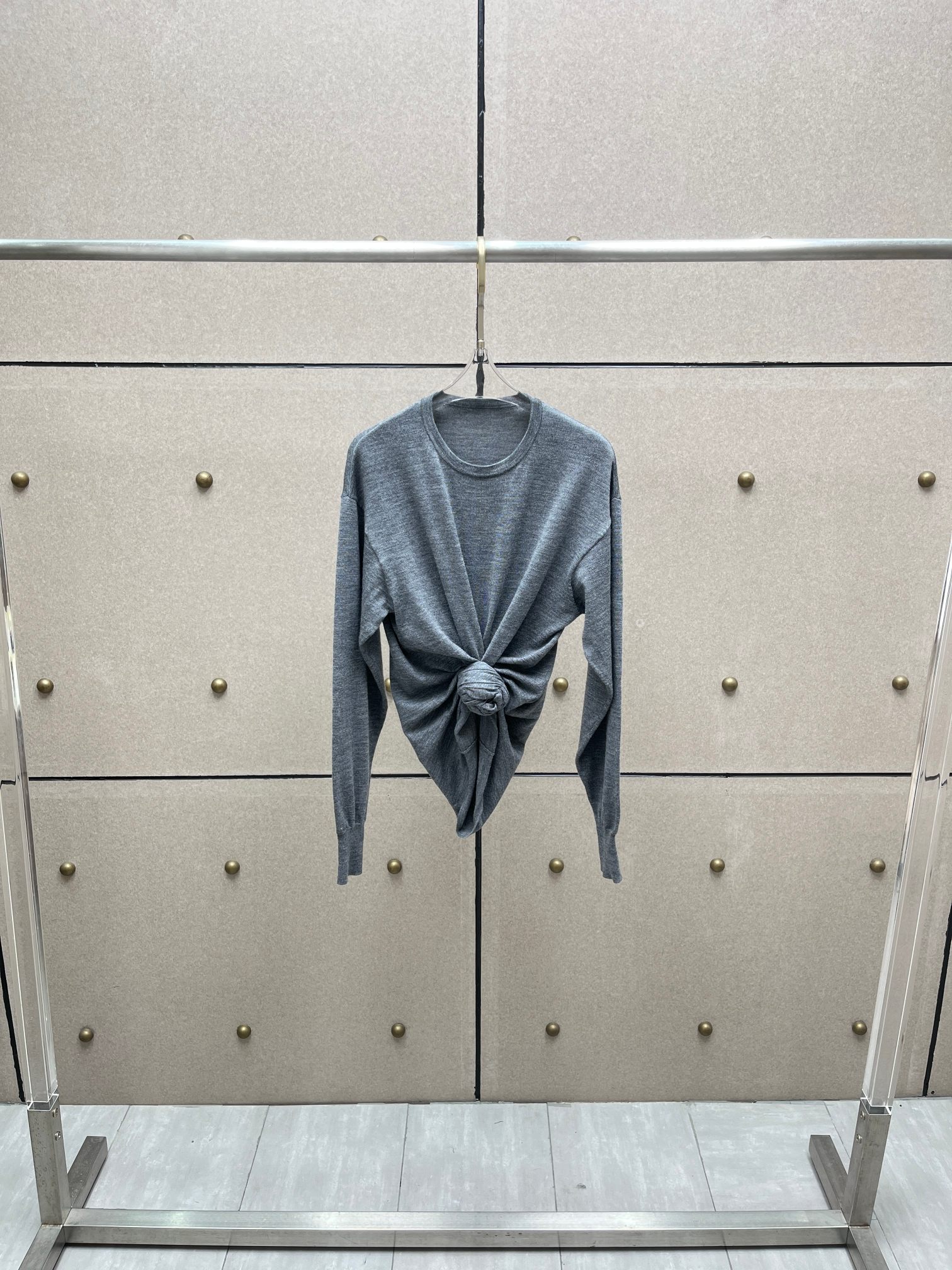 NO:649150,magda knotted wool knit top!  Wool two colors SML,,alexander wang19860909magda 打结纽花羊毛针织上衣！羊毛 两色 SML,,alexander wang,Women's clothing