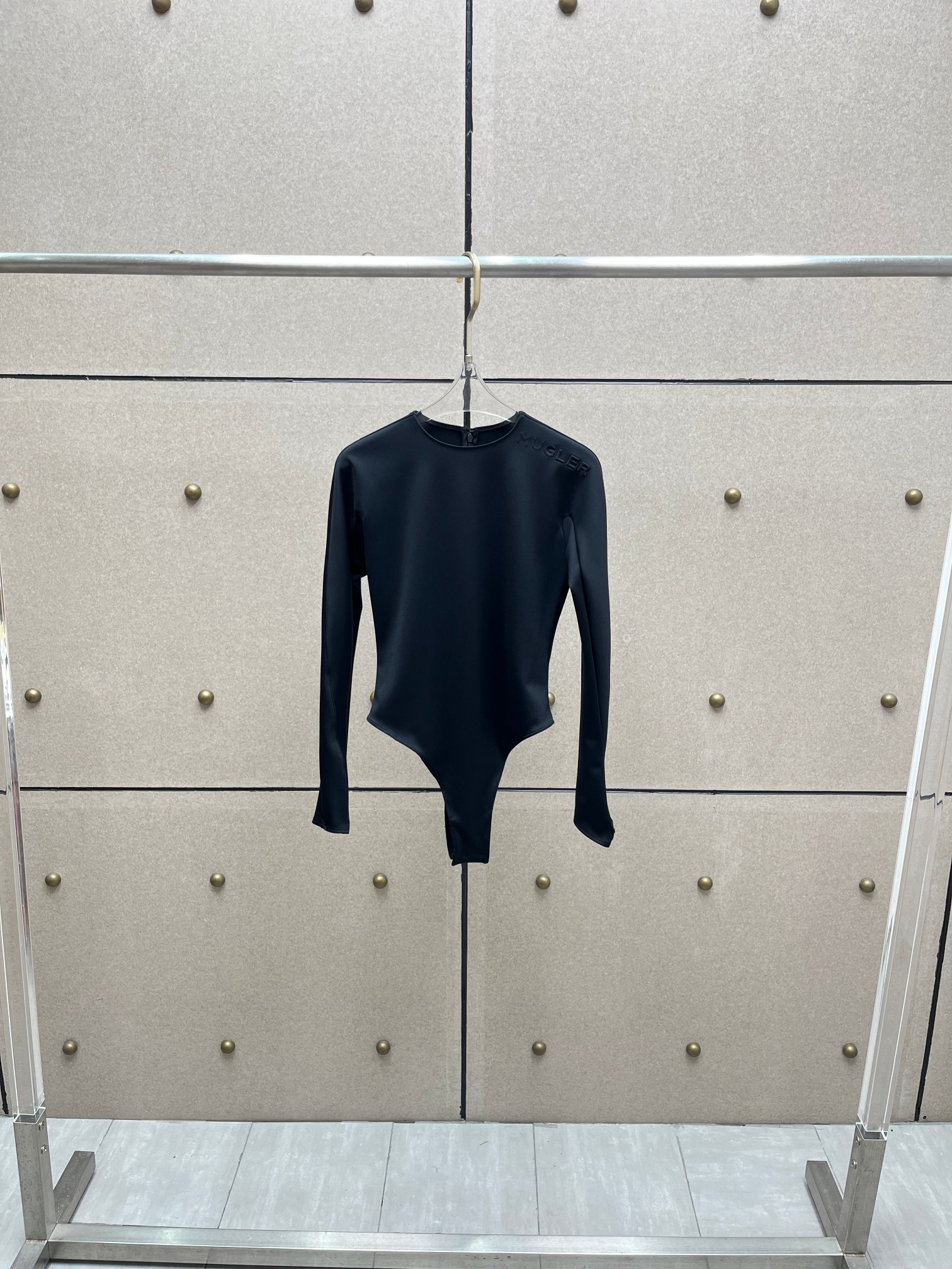 ❤️mugle 字母连体衣！三色 SML