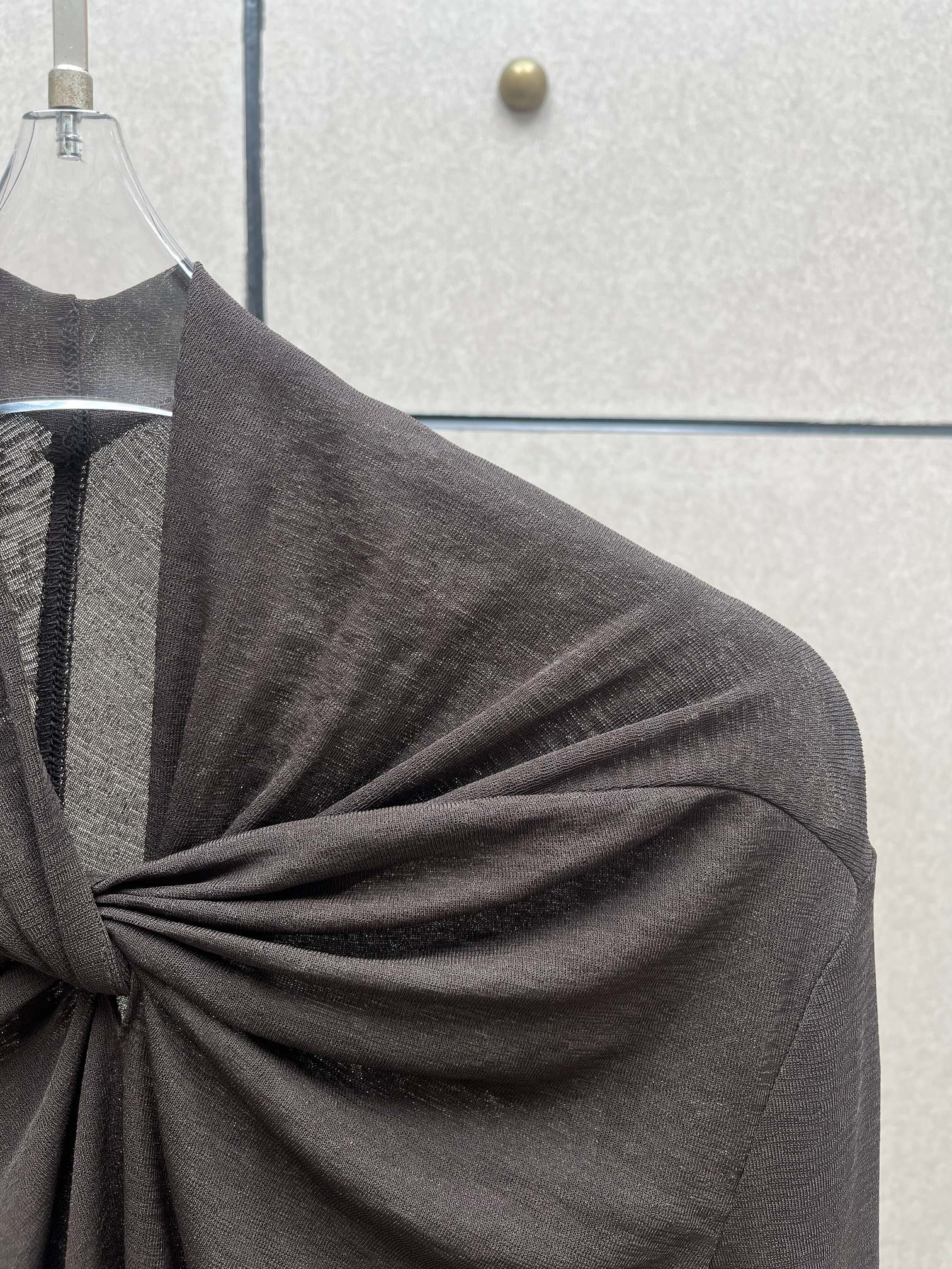 ❤️咖啡色打结上衣！SML