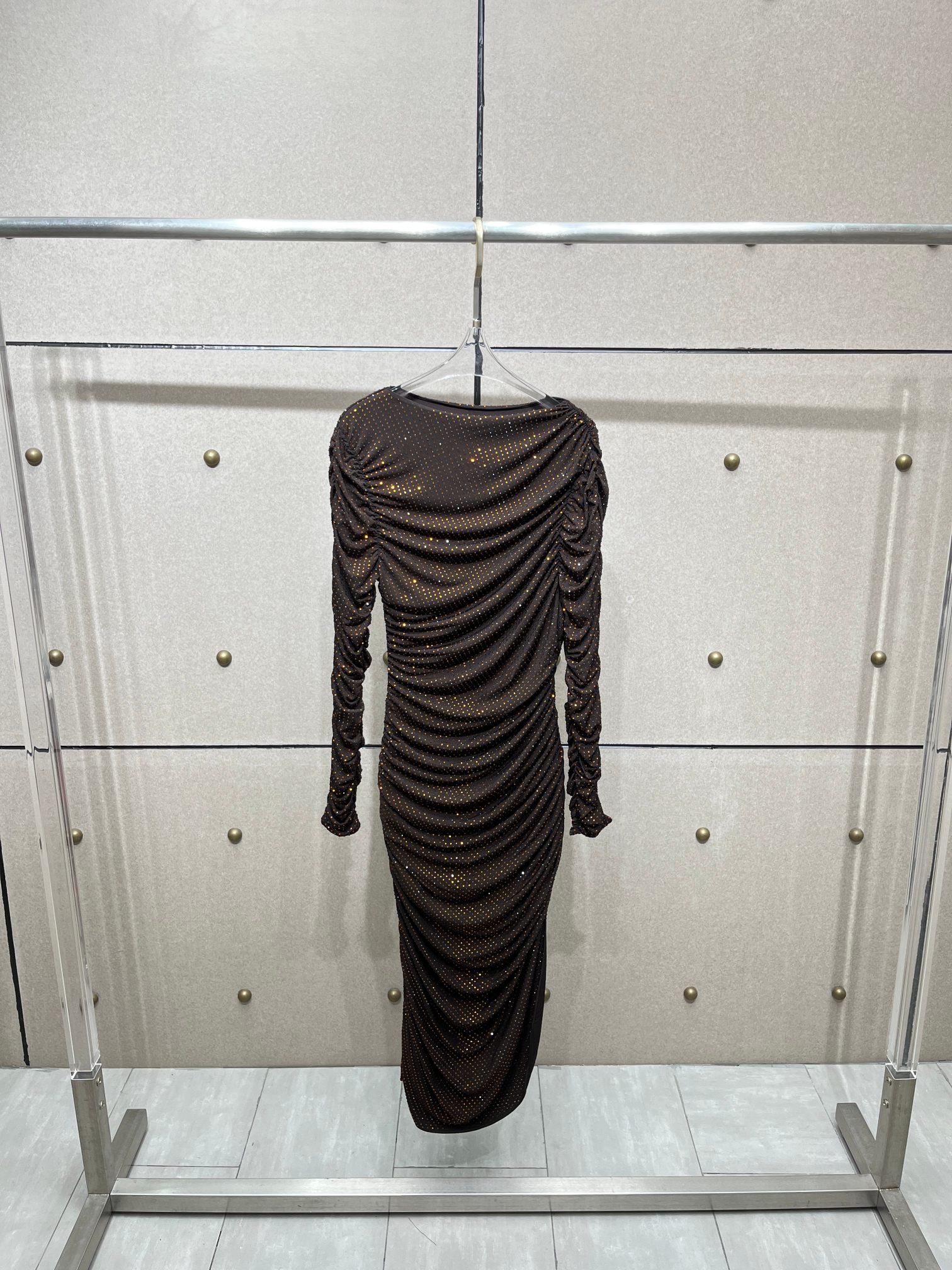 NO:657481,Asymmetrical pleated perm dress!  SML,,skirts,alexander wang19860909非对称收褶烫钻连衣裙！SML,,skirts,alexander wang,Women's clothing