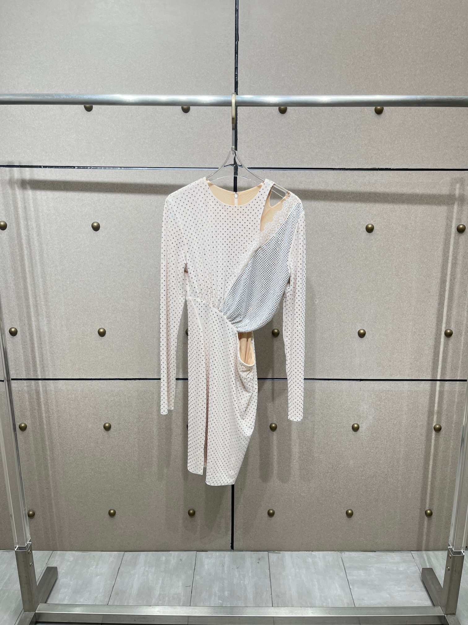 ❤️蕾丝拼接烫钻连衣裙！SML