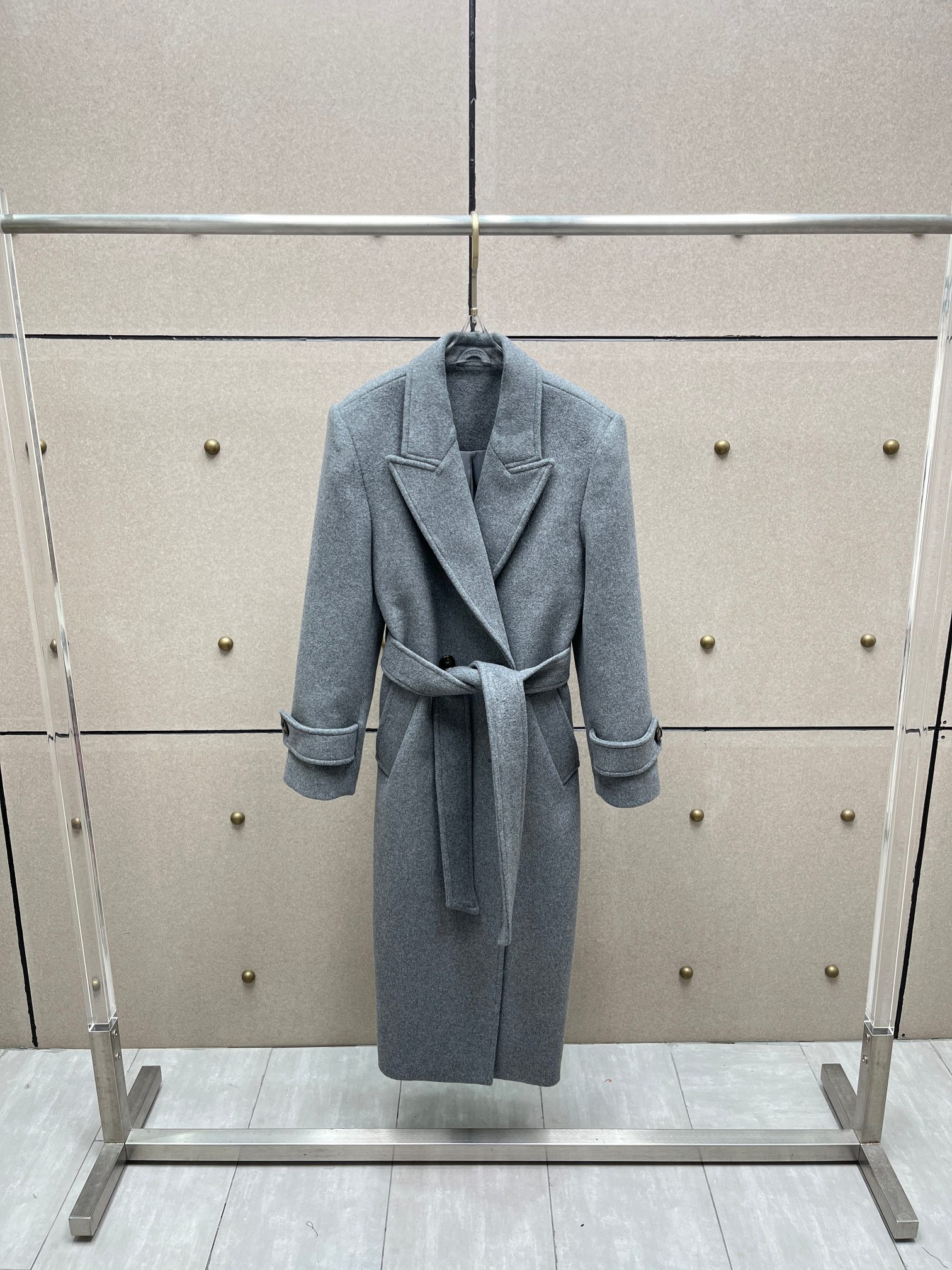 NO:683933,Double breasted belted wool coat with dust bag!  Wool blend two-tone SML,,19860909配防尘袋双排扣系腰带羊毛大衣！羊毛混纺 两色 SML,,,Women's clothing