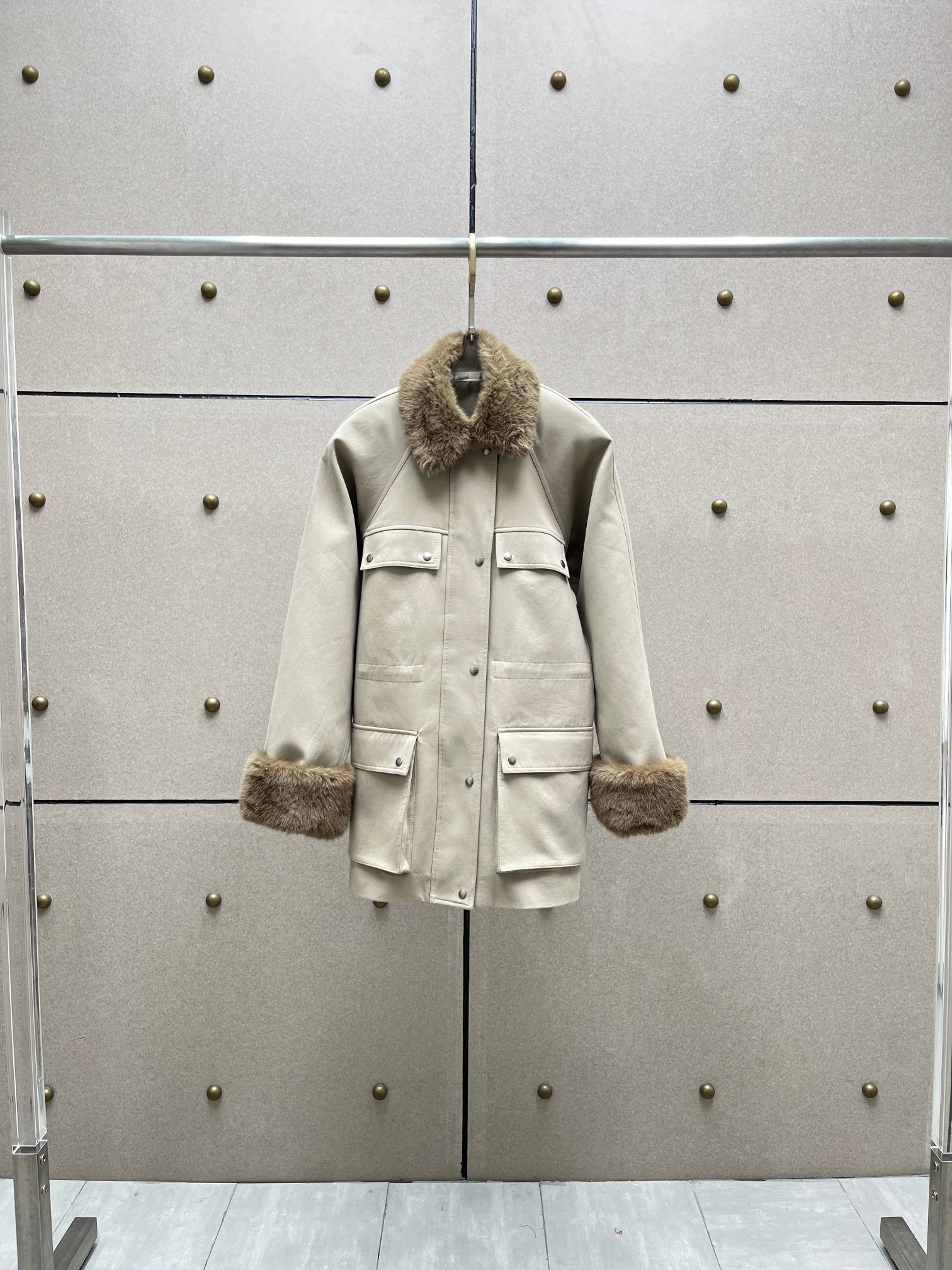 NO:685624,Fur collar multi-pocket waisted jacket!  Cotton SML,,jackets & coats,jackets & coats,19860909毛领多袋收腰夹克外套！棉 SML,,jackets & coats,jackets & coats,,Women's clothing