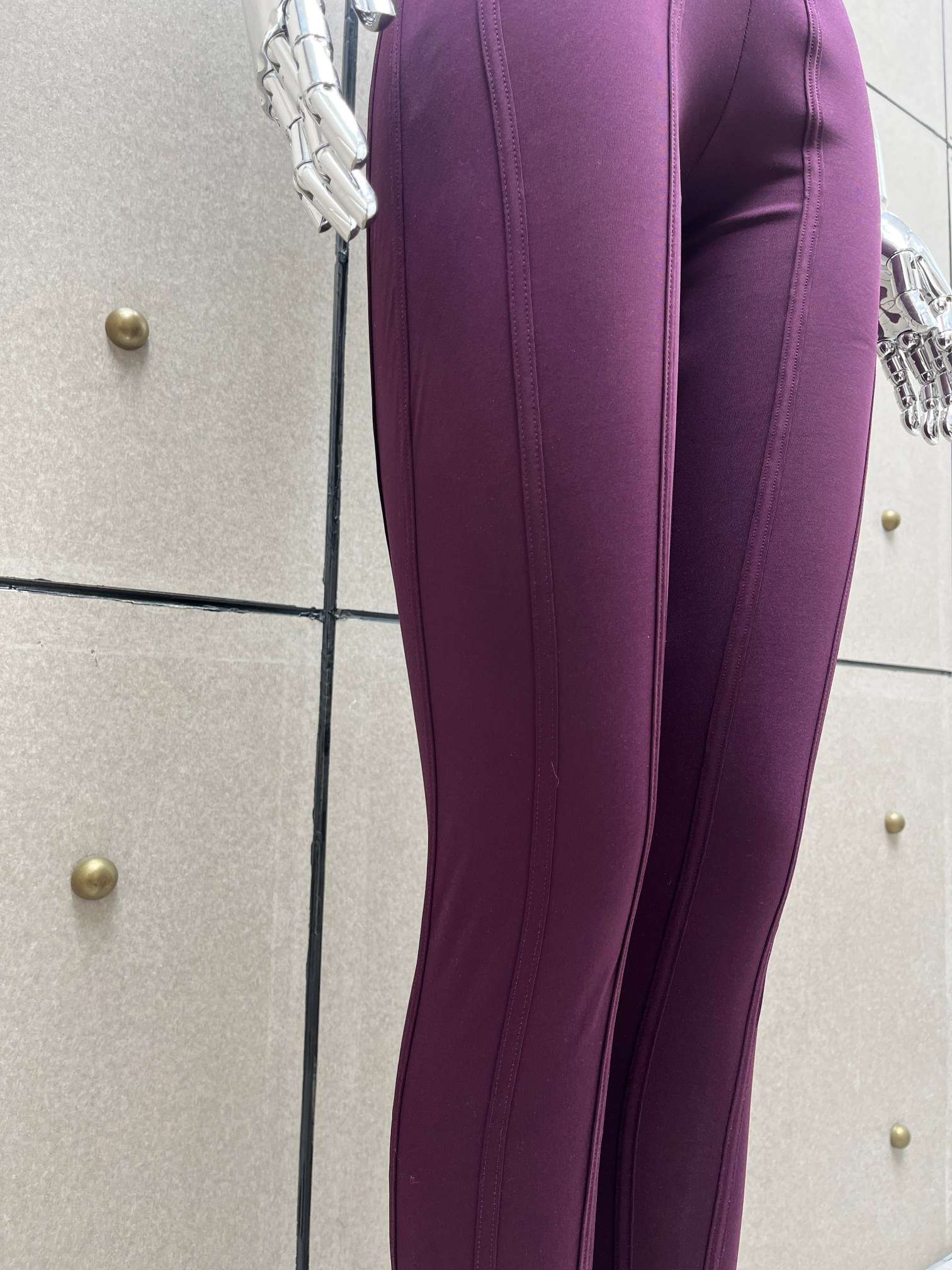 ❤️mugle 鱼骨弹性连体裤！三色 SML