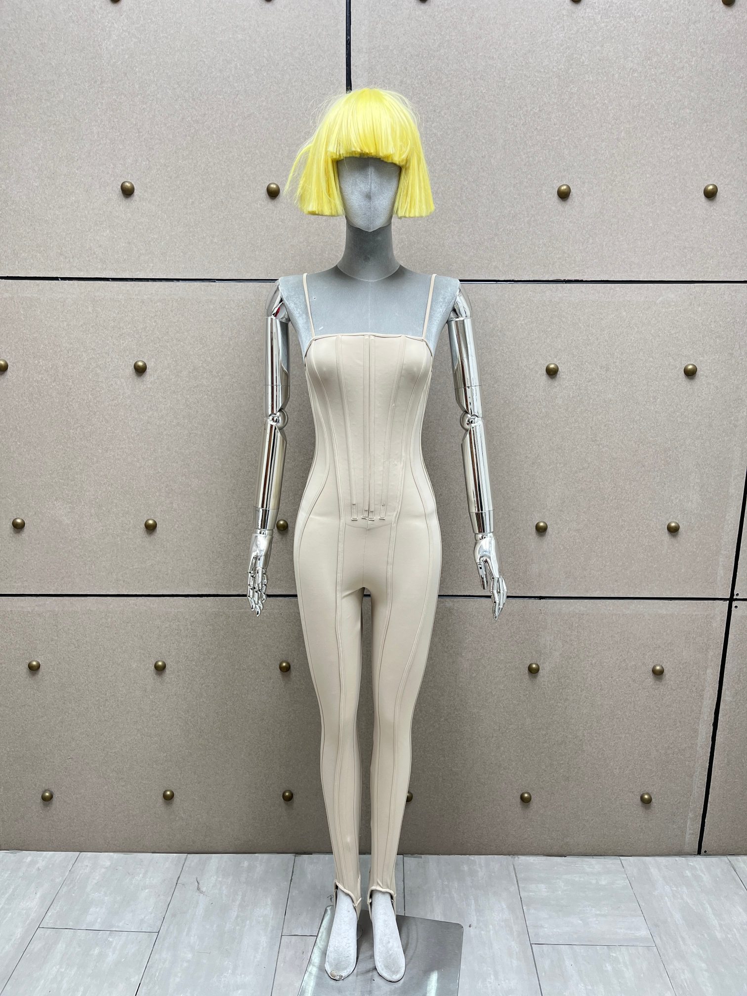 ❤️mugle 鱼骨弹性连体裤！三色 SML