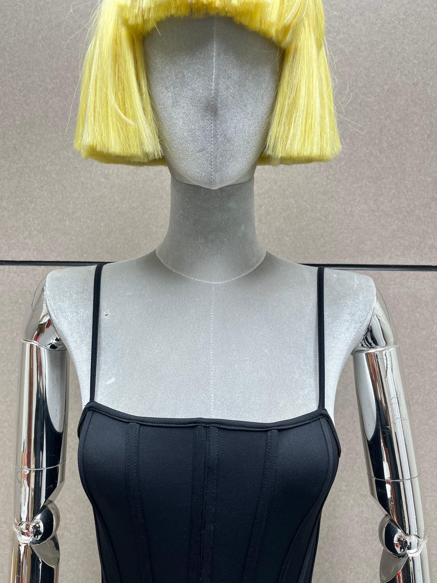 ❤️mugle 鱼骨弹性连体裤！三色 SML