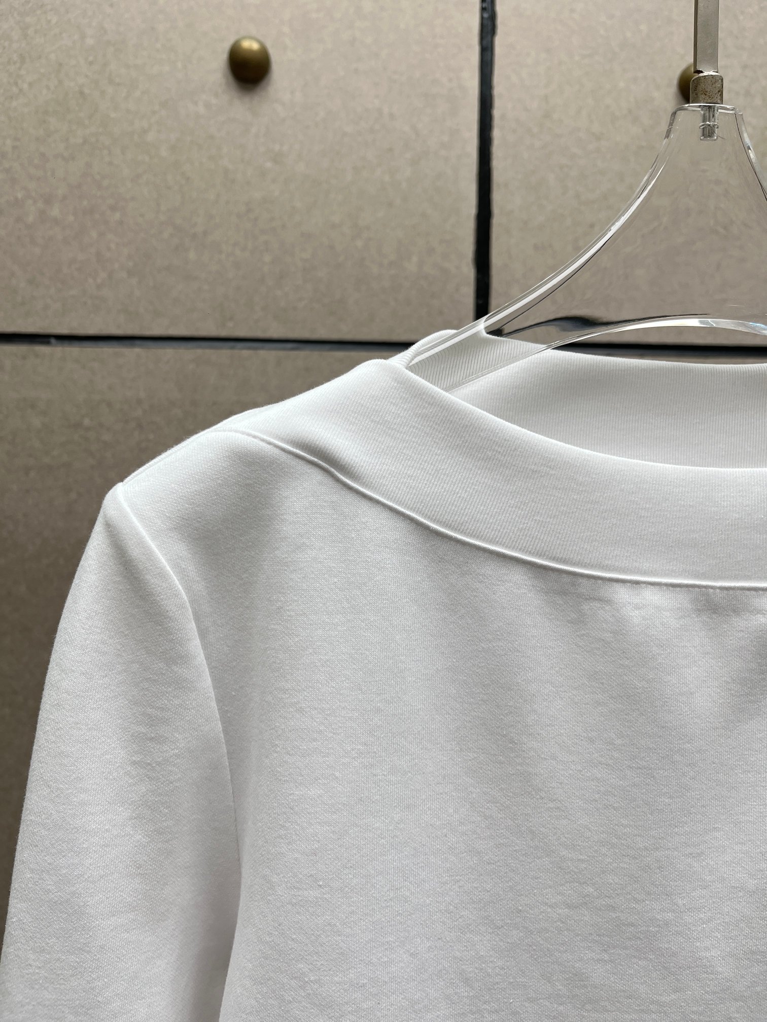 ❤️alai 字母一字领长袖上衣！棉 SML