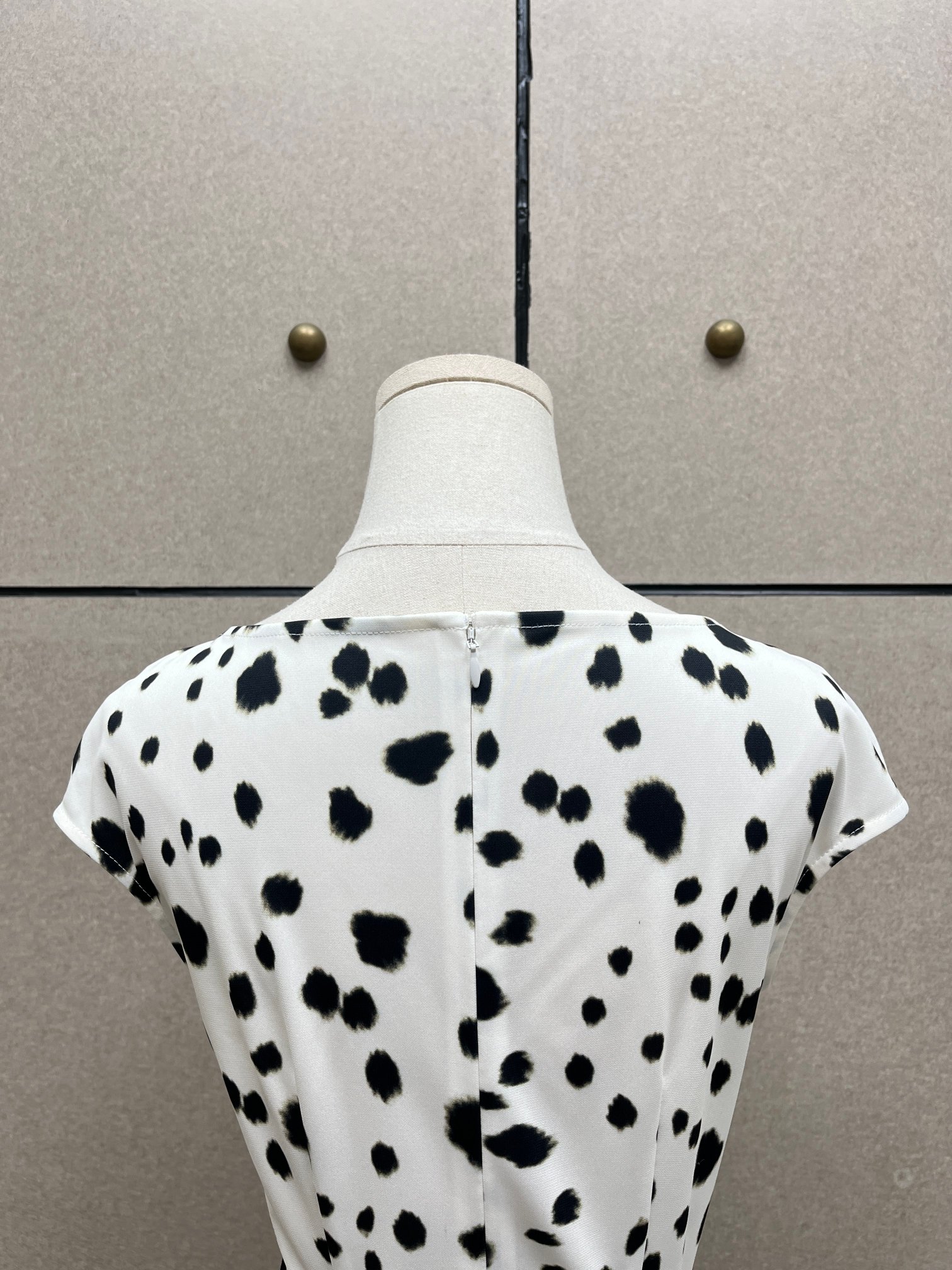 ❤️斑点印花收腰连衣裙！SML