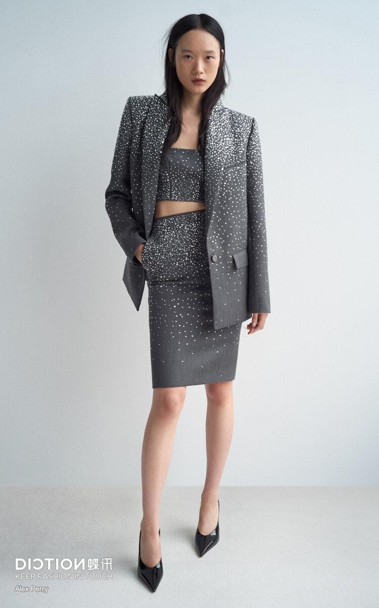 ❤️雨幕烫钻吊带上衣！ SML