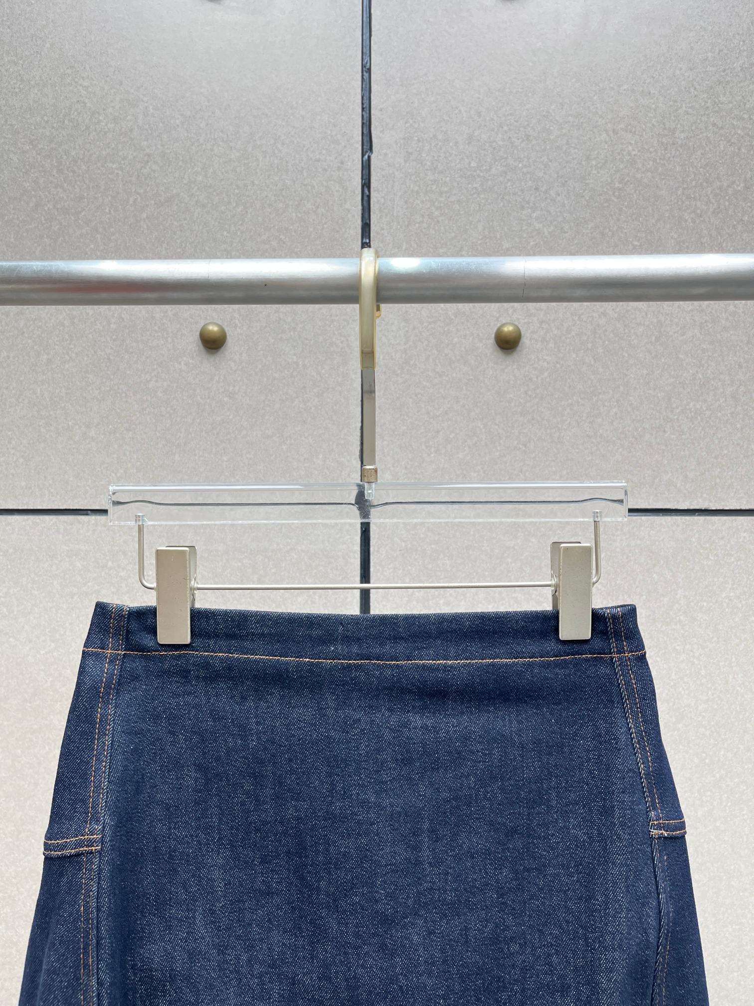 ❤️刺绣标志牛仔多褶半裙！棉 SML