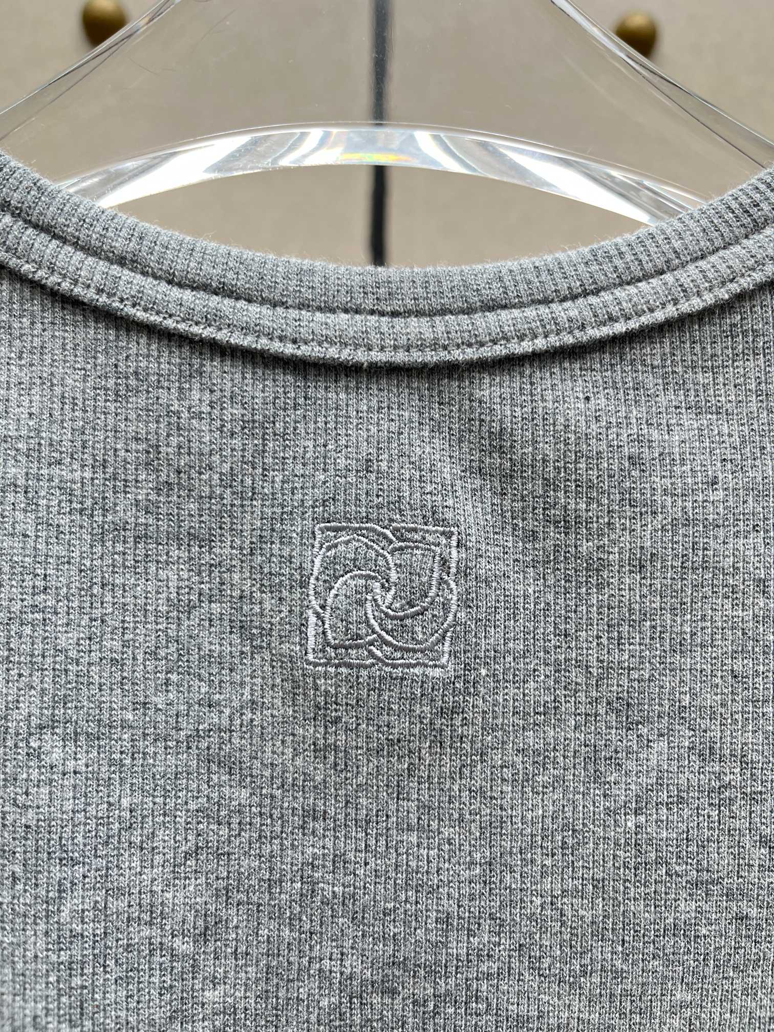 ♥️打结纽花螺纹背心！棉 SML