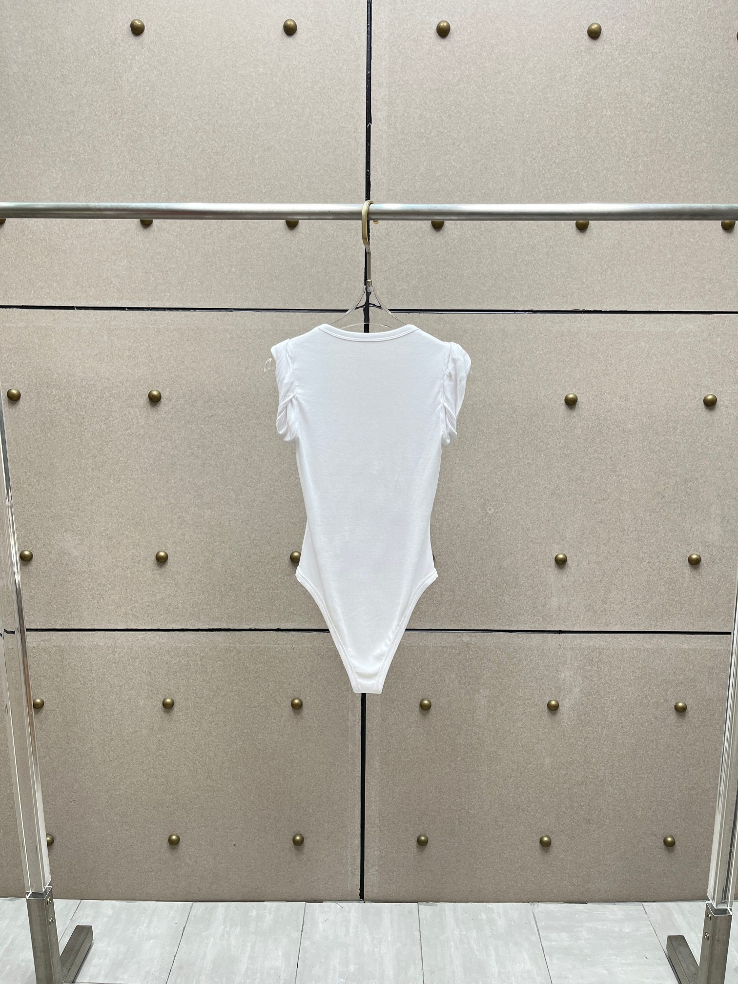 ❤️肩部打纽螺纹连体衣！薄黏胶针织面料 两色 SML