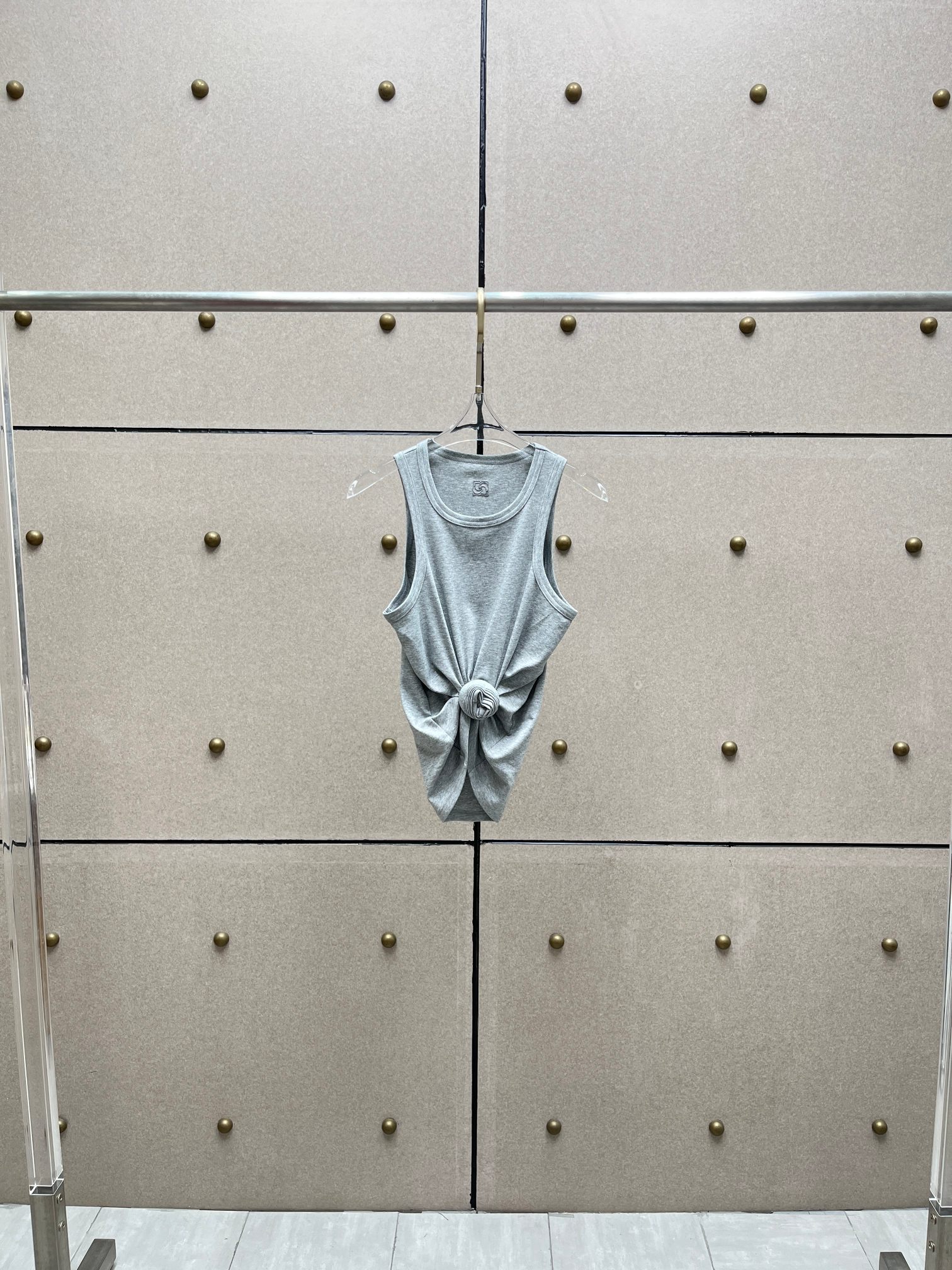 ♥️新款打结纽花背心！棉 两色 SML