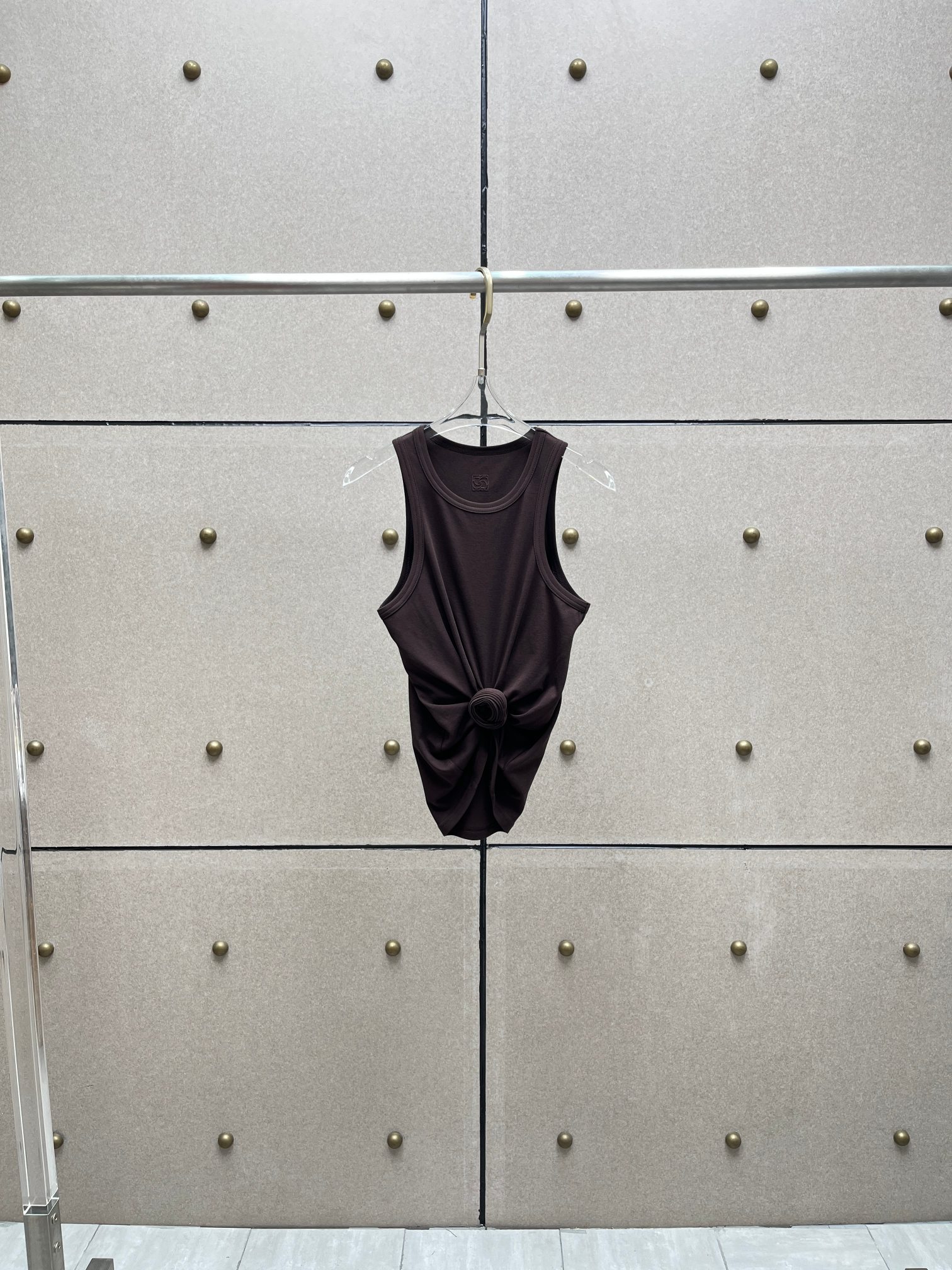 ♥️新款打结纽花背心！棉 两色 SML