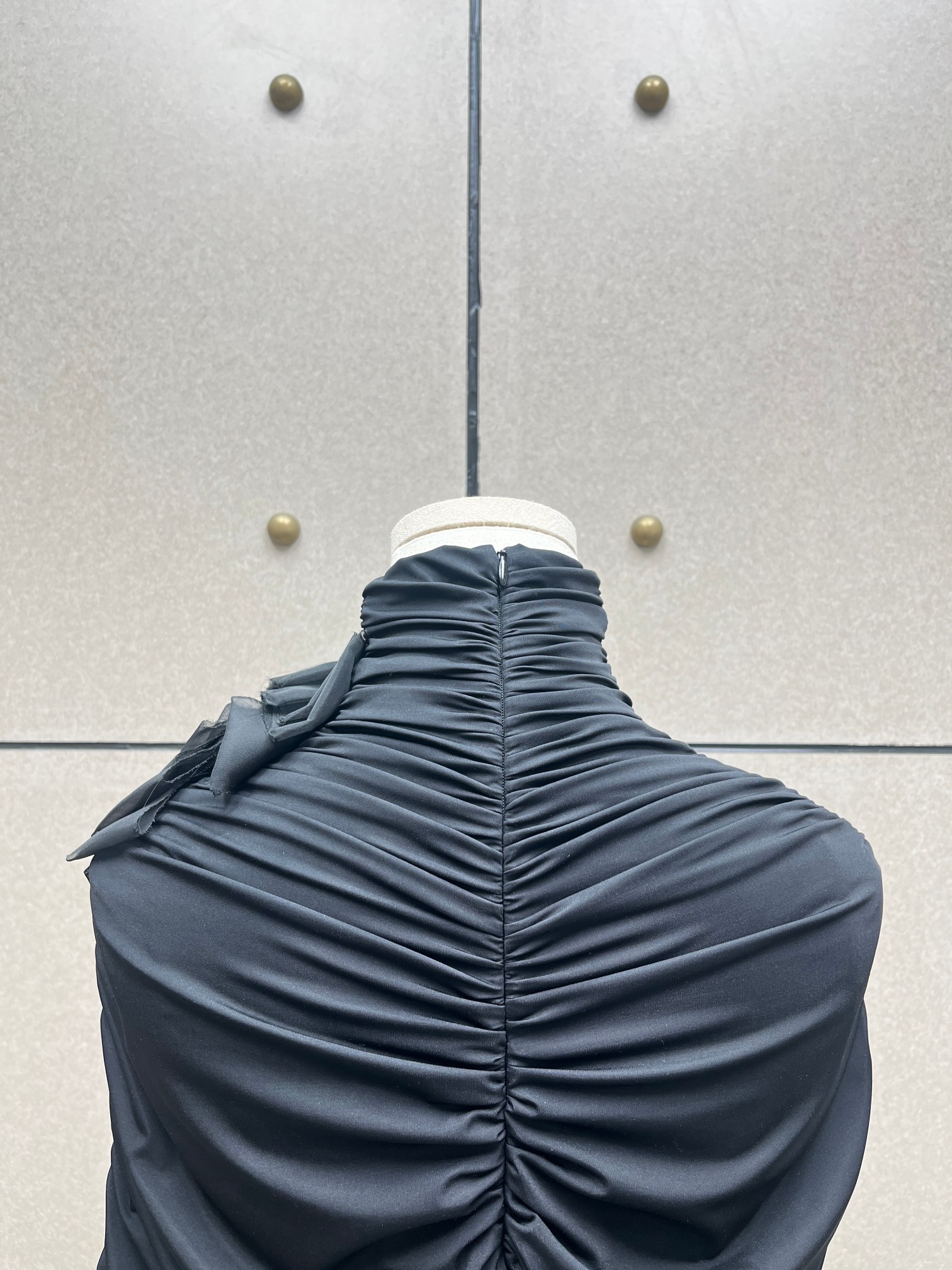 ❤️胸花褶皱披肩连体衣！两色 SML