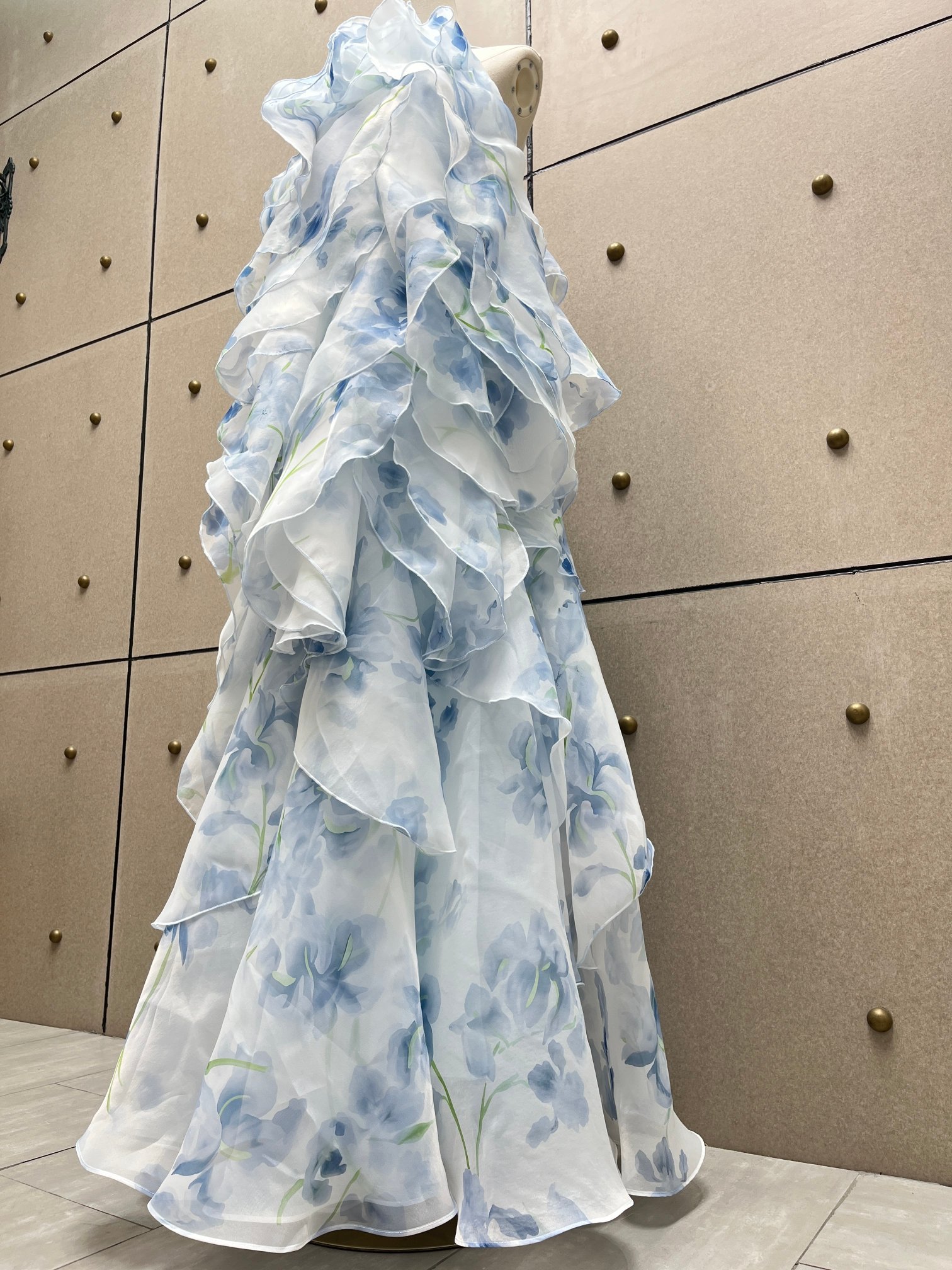 ♥️层层叠叠印花露背长裙！ SML