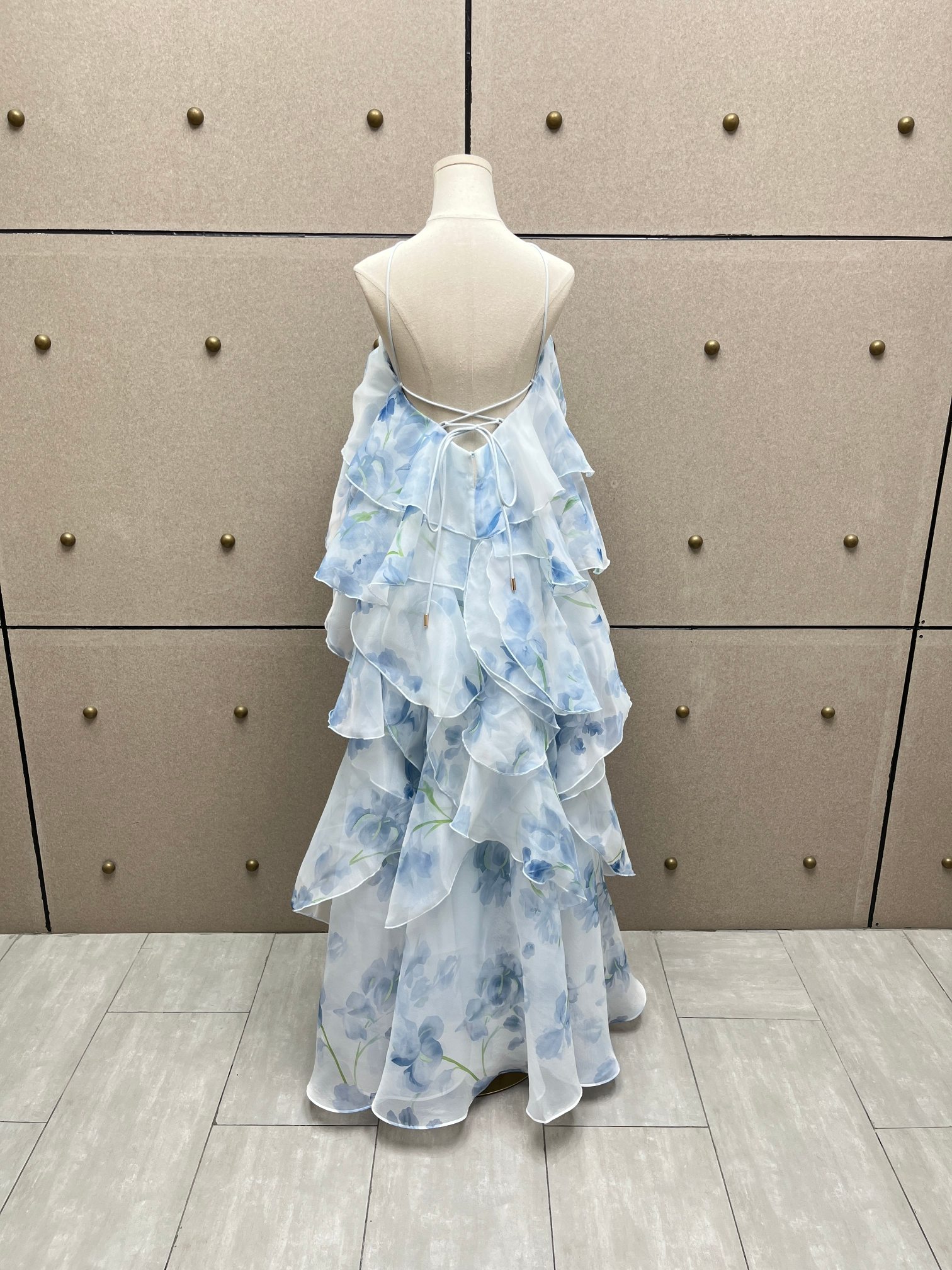 ♥️层层叠叠印花露背长裙！ SML