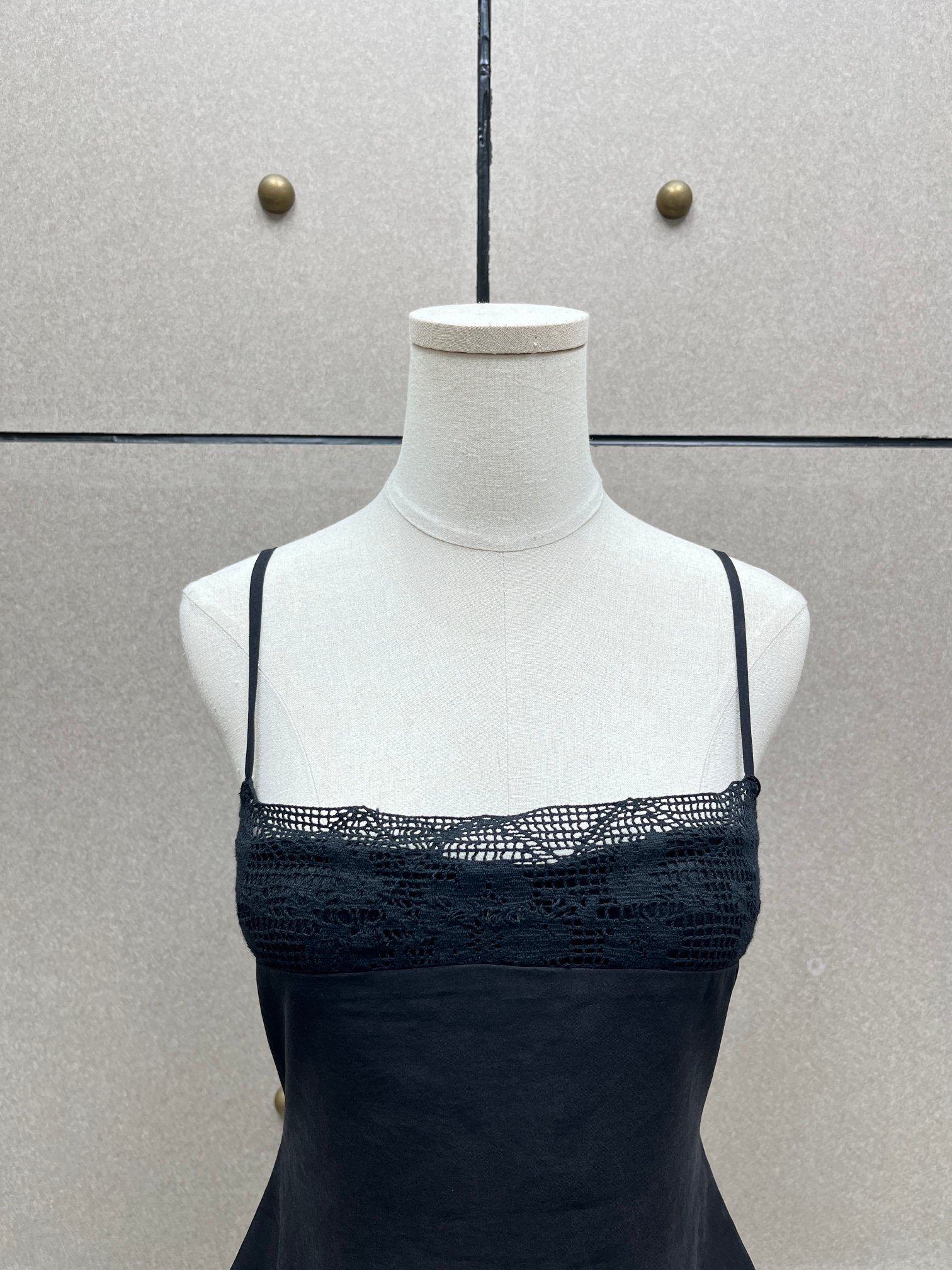 ❤️镂空花边连衣裙！两色 SML