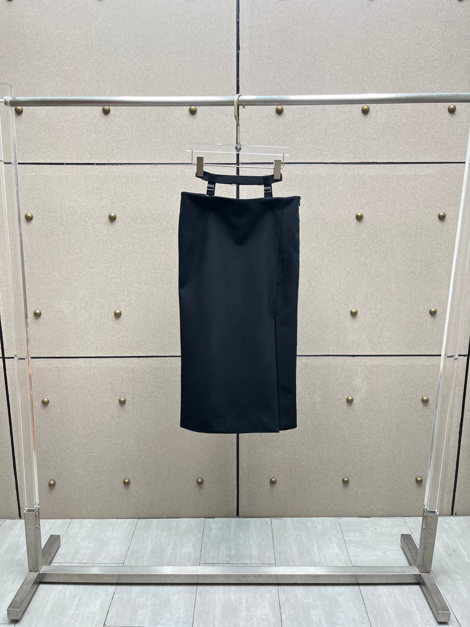 NO:803882,Skirt with hollow waist!  two-color SML,,skirts,19860909腰部镂空半裙！两色 SML,,skirts,,Women's clothing