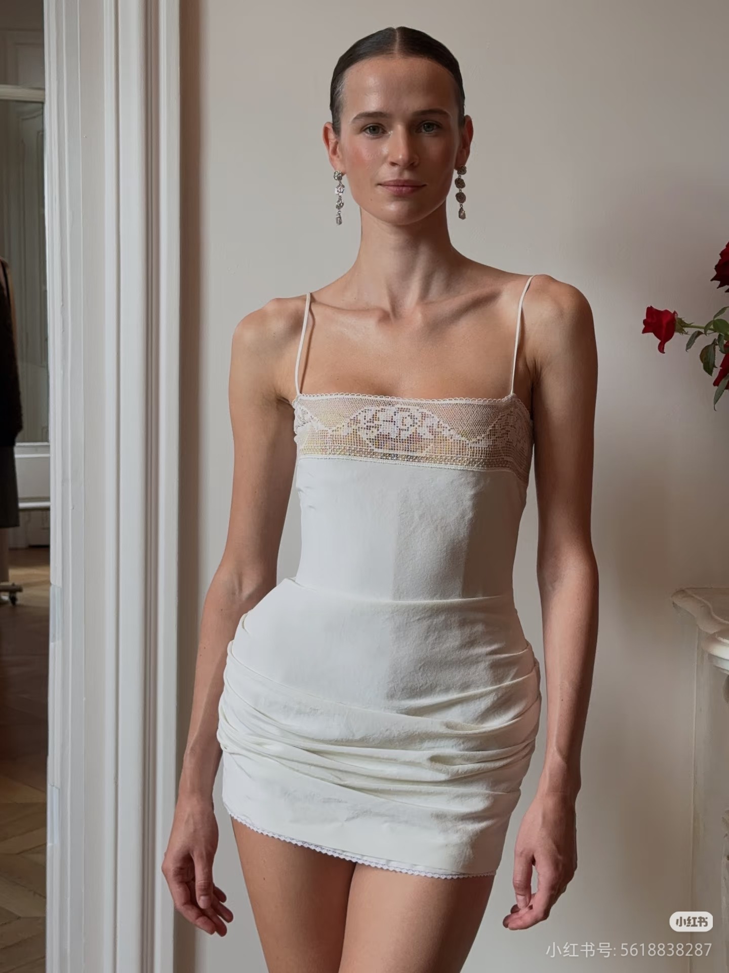 ❤️镂空花边连衣裙！两色 SML