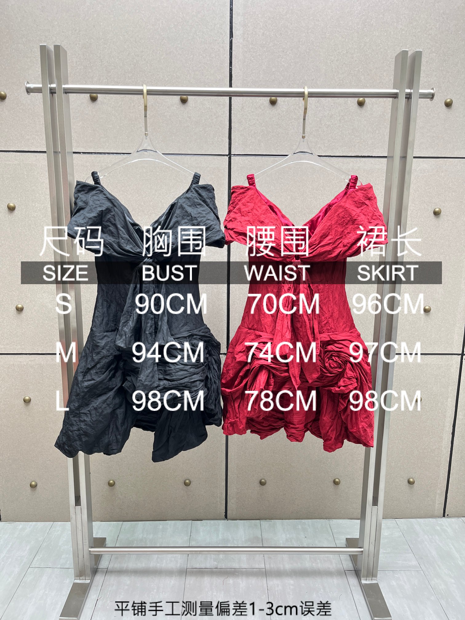 ❤️定制面料纽花连衣裙！两色 sml 🌾